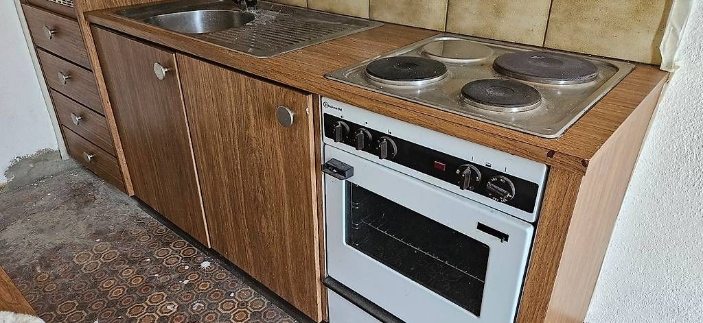 Komplettküchen: Alte Küche abzugeben – Gebraucht aus Wil SG von Pappoo58 1