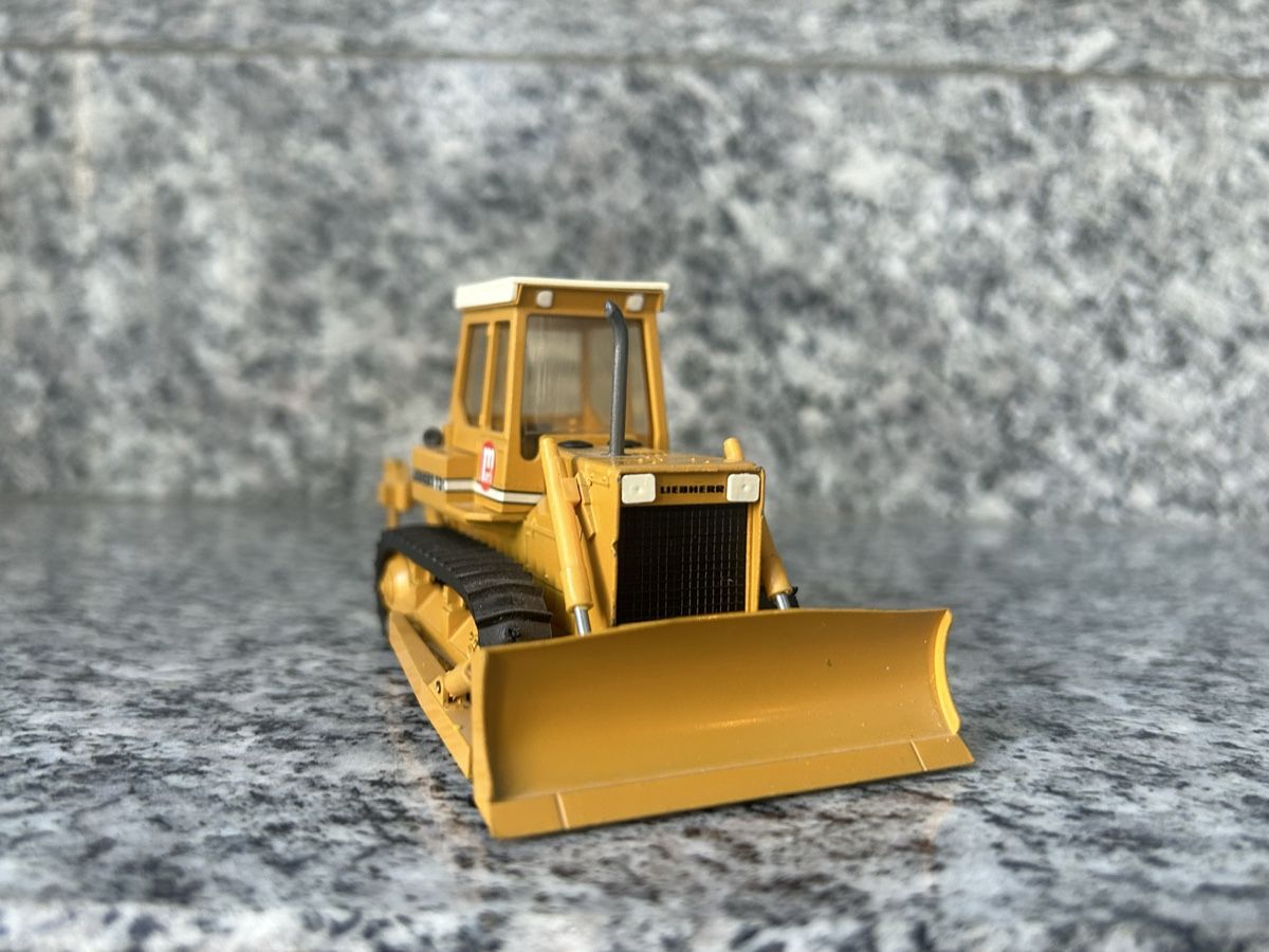 Liebherr Kit di modellismo & Modellini statici: Liebherr 731 , 1:50 , Gescha – Usato da Horw venduto da Tigercat635 1