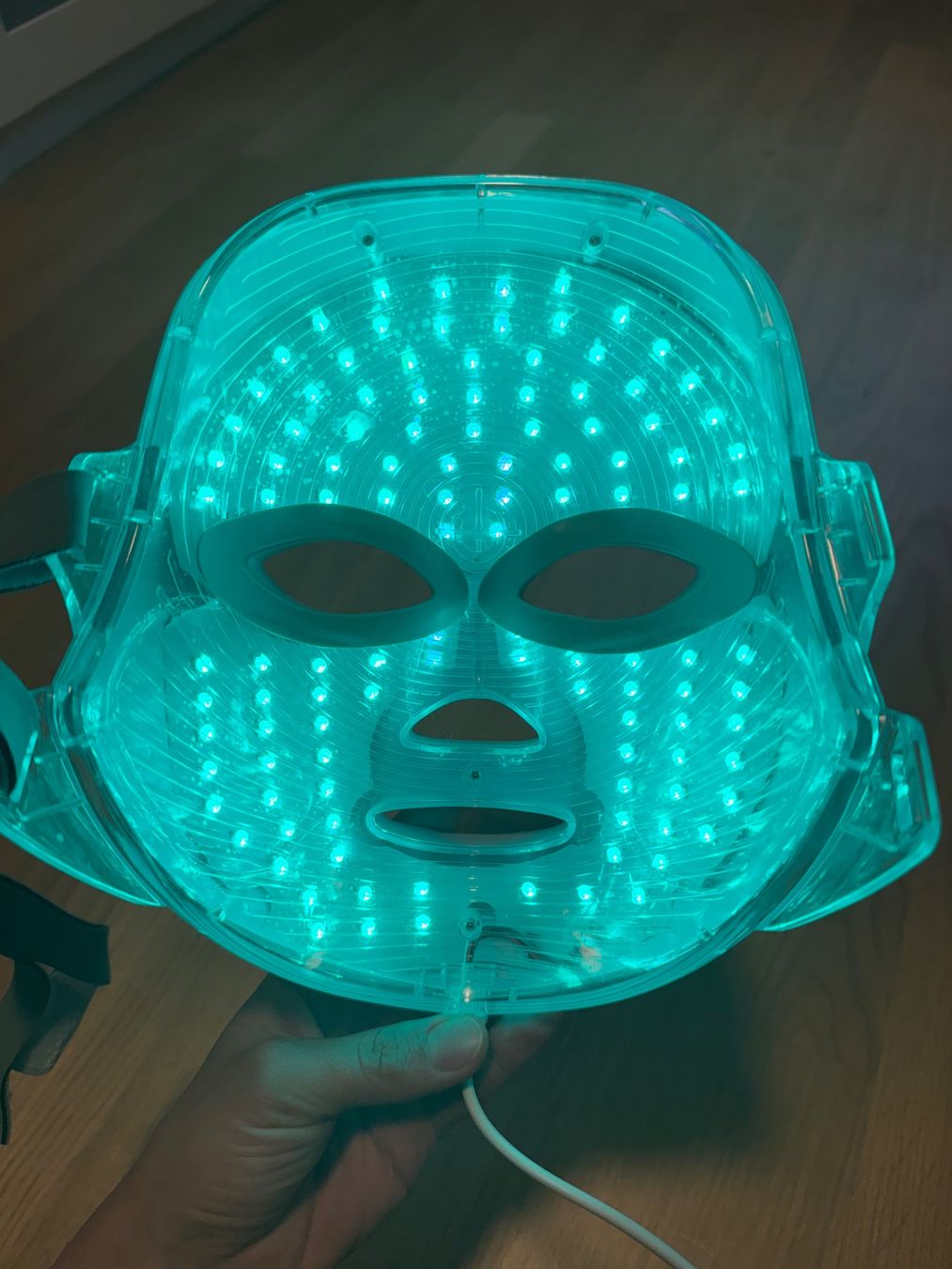 Protezione per viso e udito: LED Gesichtsmaske – Usato da Winterthur venduto da OliviaC5 2