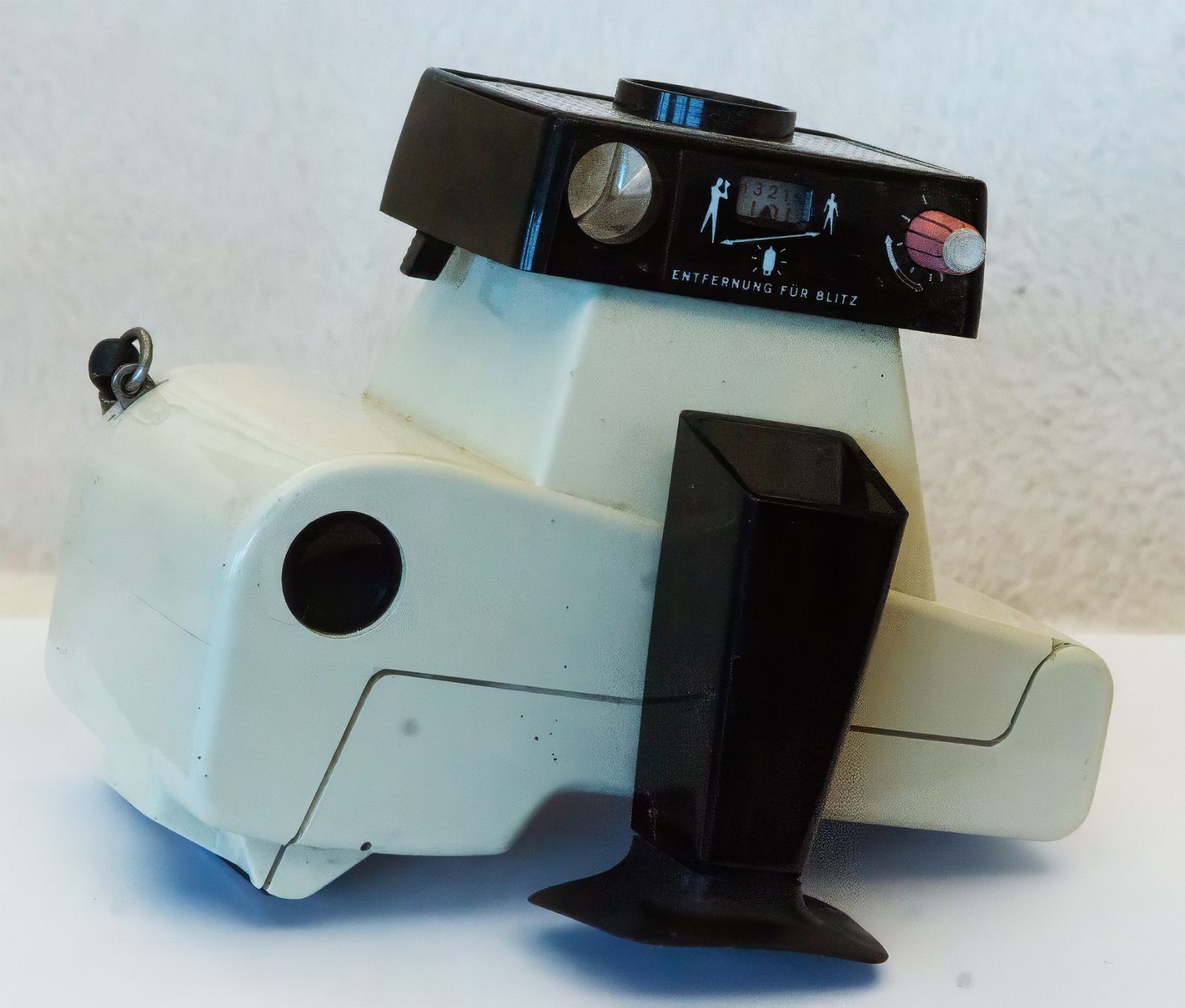 Polaroid Fotocamera: POLAROID LAND CAMERA SWINGER MODEL 20. – Usato da Zürich venduto da phueni 2