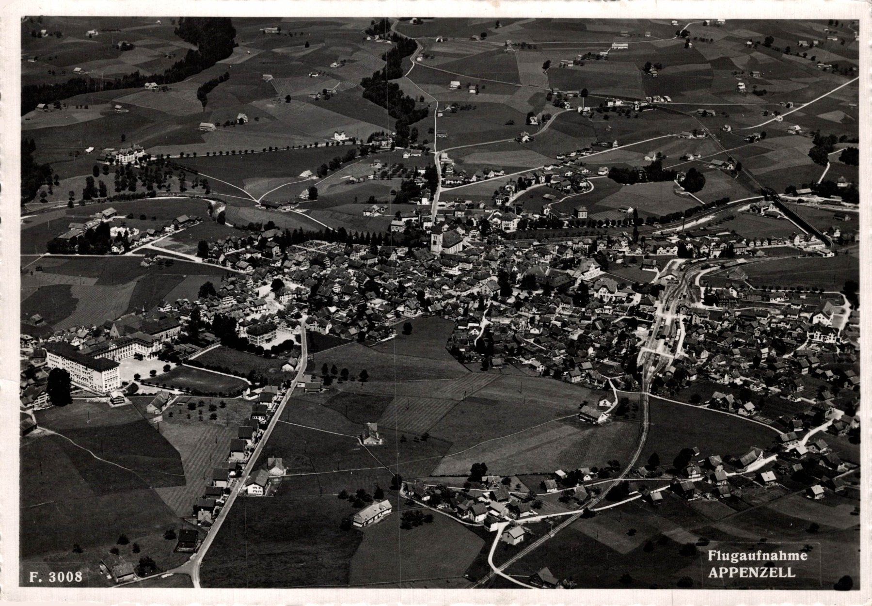 Cartoline postali: Flugaufnahme Appenzell – Usato da Bronschhofen venduto da Astore