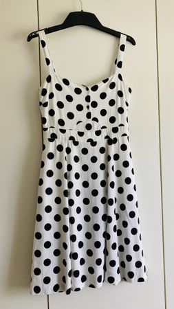 Nostalgisches Damenkleid