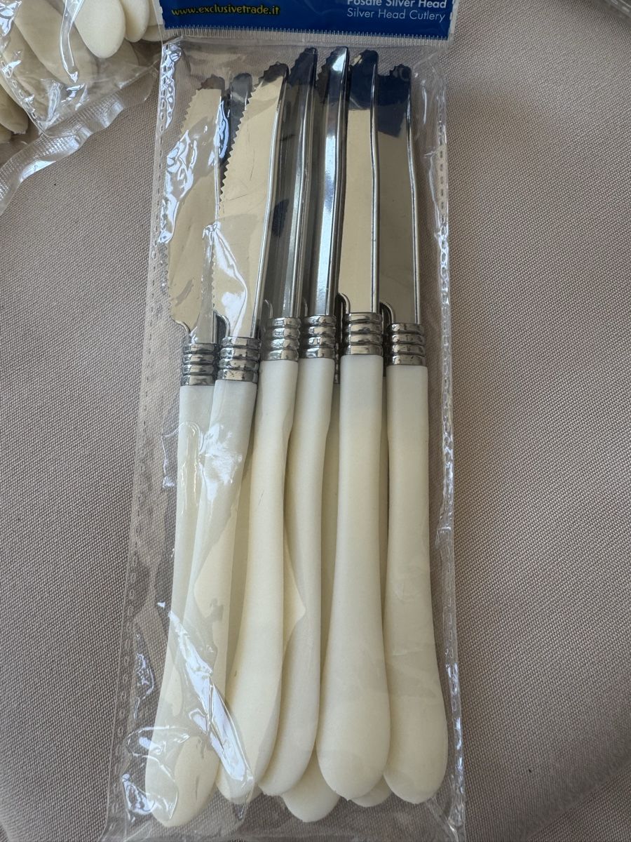 Set di posate: Besteck Sets mit elfenbeinfarbenen Griff neu. – Nuovo e nell'imballaggio originale da Zürich venduto da Flo021000 3
