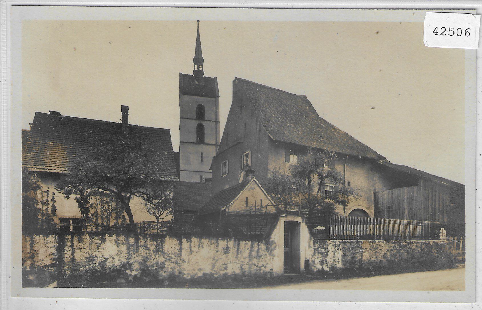 Cartes postales: Riehen - Kirchgasse – D'occasion à Ettingen par Kartenplanet
