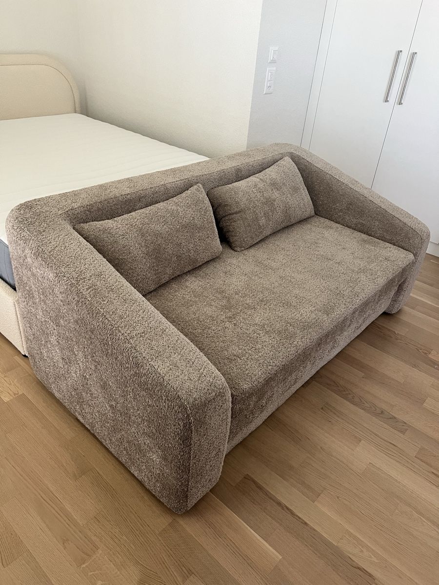 Divani: Couch – Nuovo (secondo la descrizione) da Châtelaine venduto da jul_7j98 1