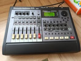 Enregistreur 8 pistes Roland VS-840GX