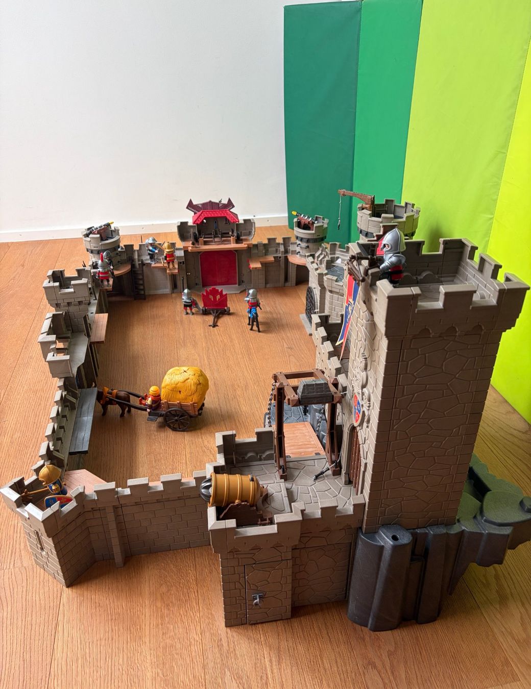 Playmobil Giocattoli: Grosse Playmobil Ritterburg – Usato da Olten venduto da Buendner75 6