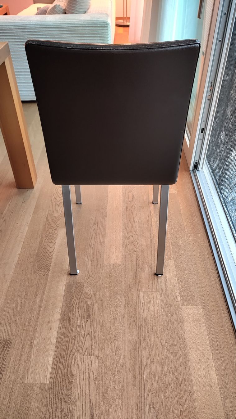 Chaises: Stuhl Esszimmer, 8 Stück – D'occasion à Bätterkinden par neuseeland79 3