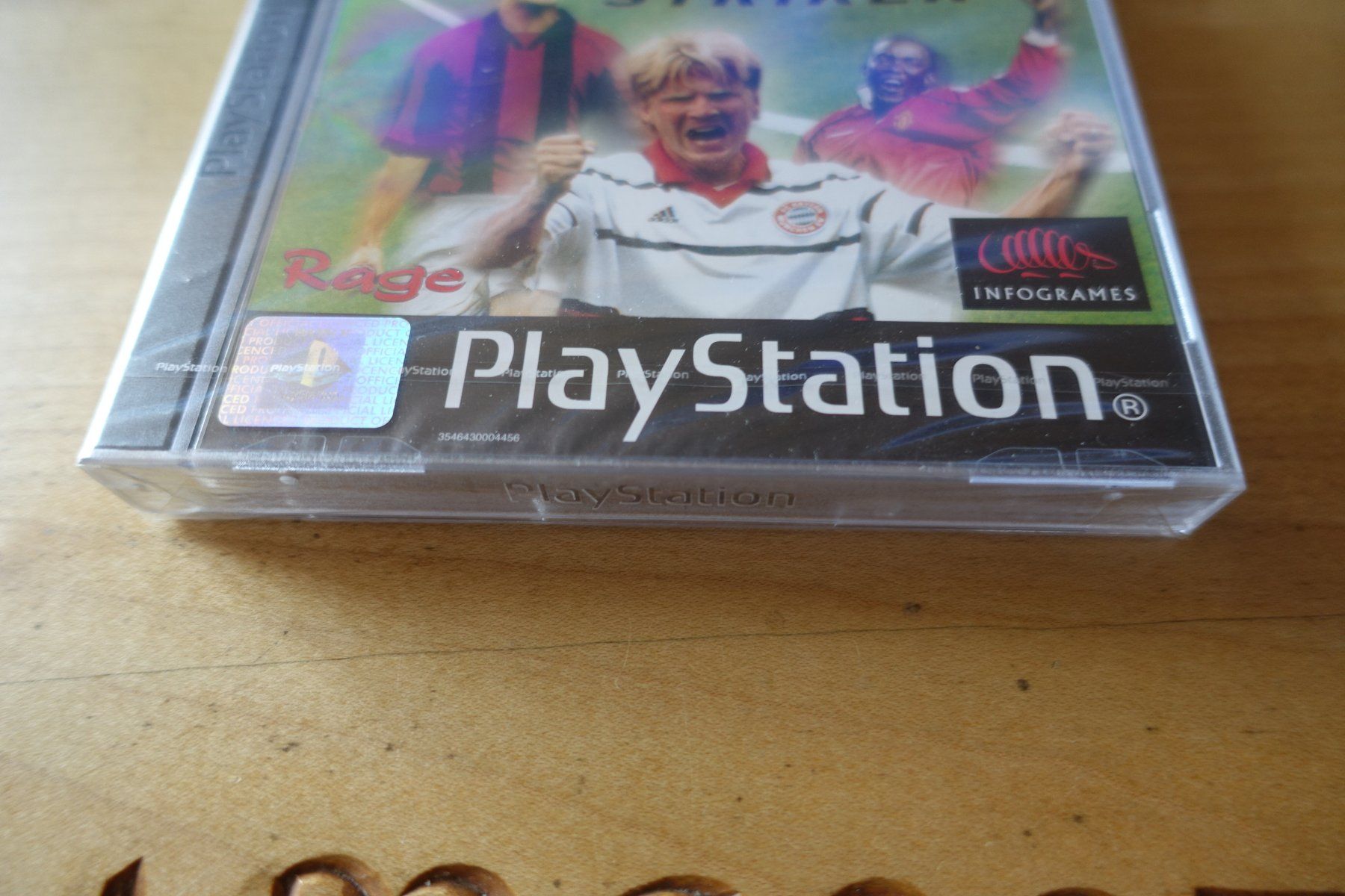 Sony Giochi: UEFA Striker – Nuovo e nell'imballaggio originale da Steinach venduto da Gamecet 1
