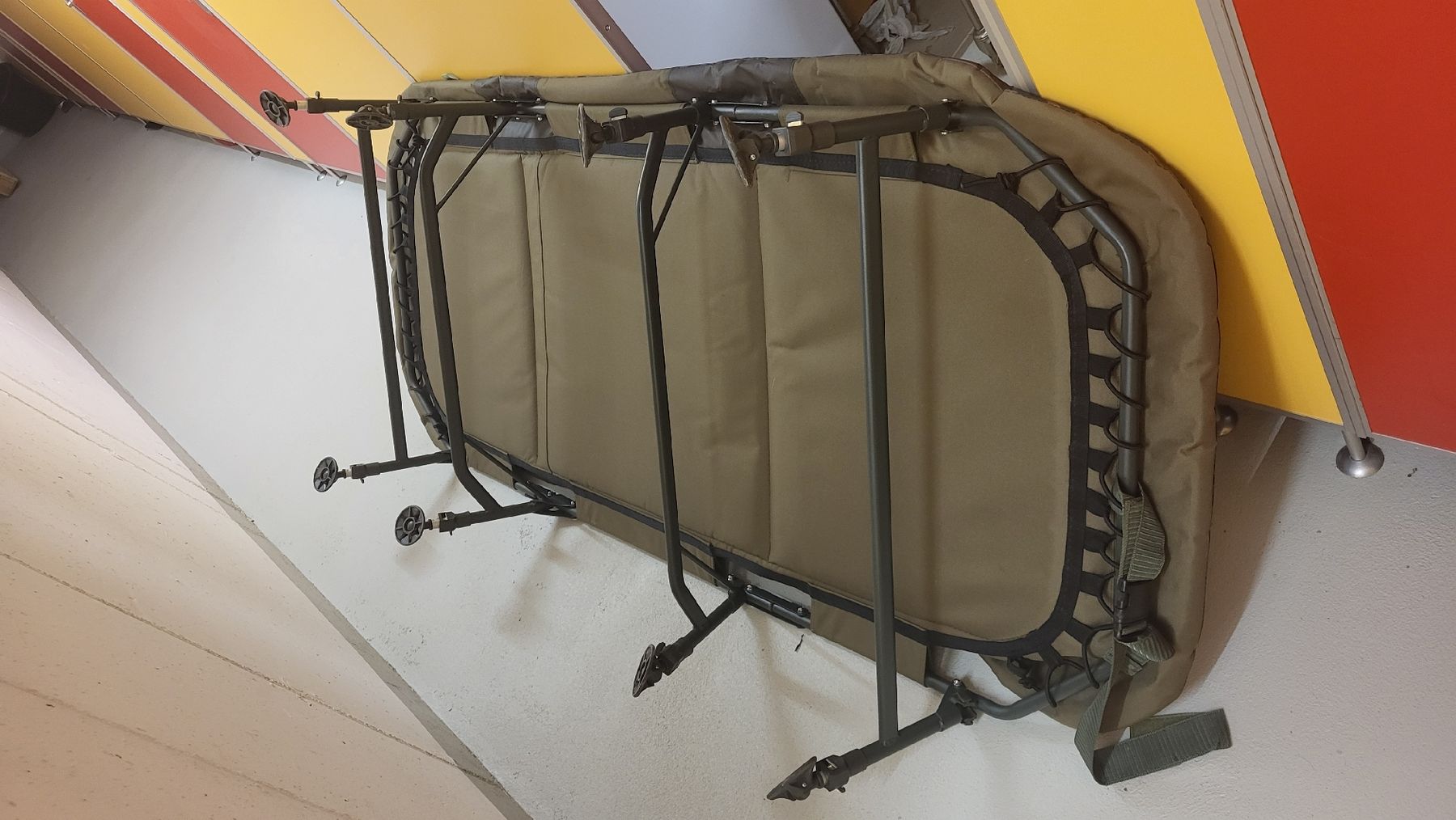 Chaises longues: Feldbett / Karpfenliege XXL – D'occasion à Jona par mjo_f5t2 2