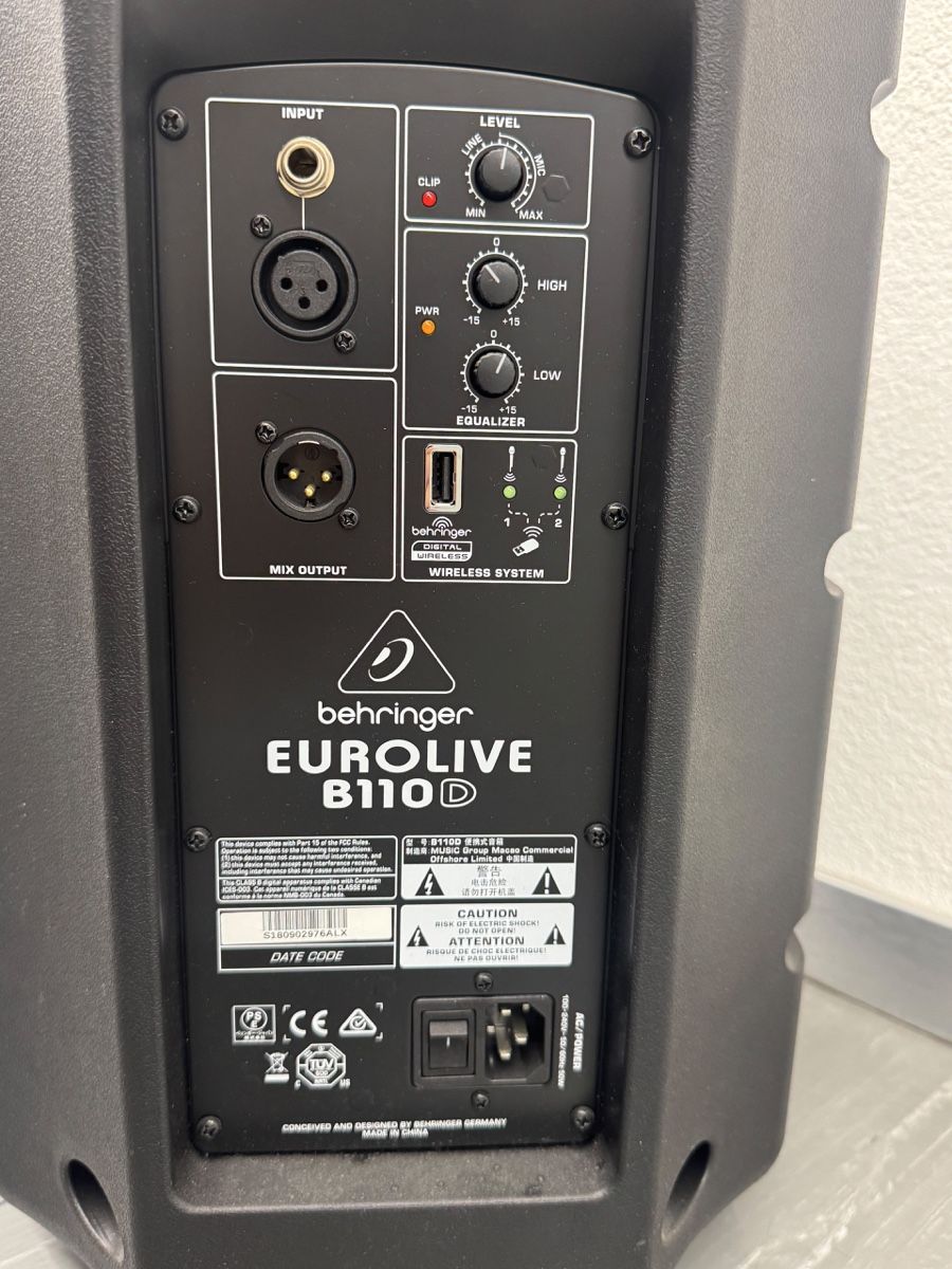 Behringer Haut-parleurs: Lautsprecher mit Stativ Set Behringer – D'occasion à Rapperswil SG par Nida.h 3