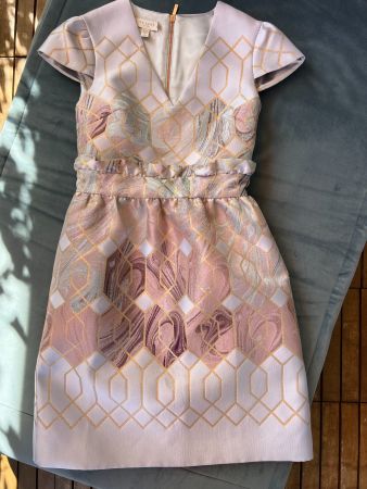 Kleid TED BAKER gemustert Gr 1 = EUR 36 top Zustand