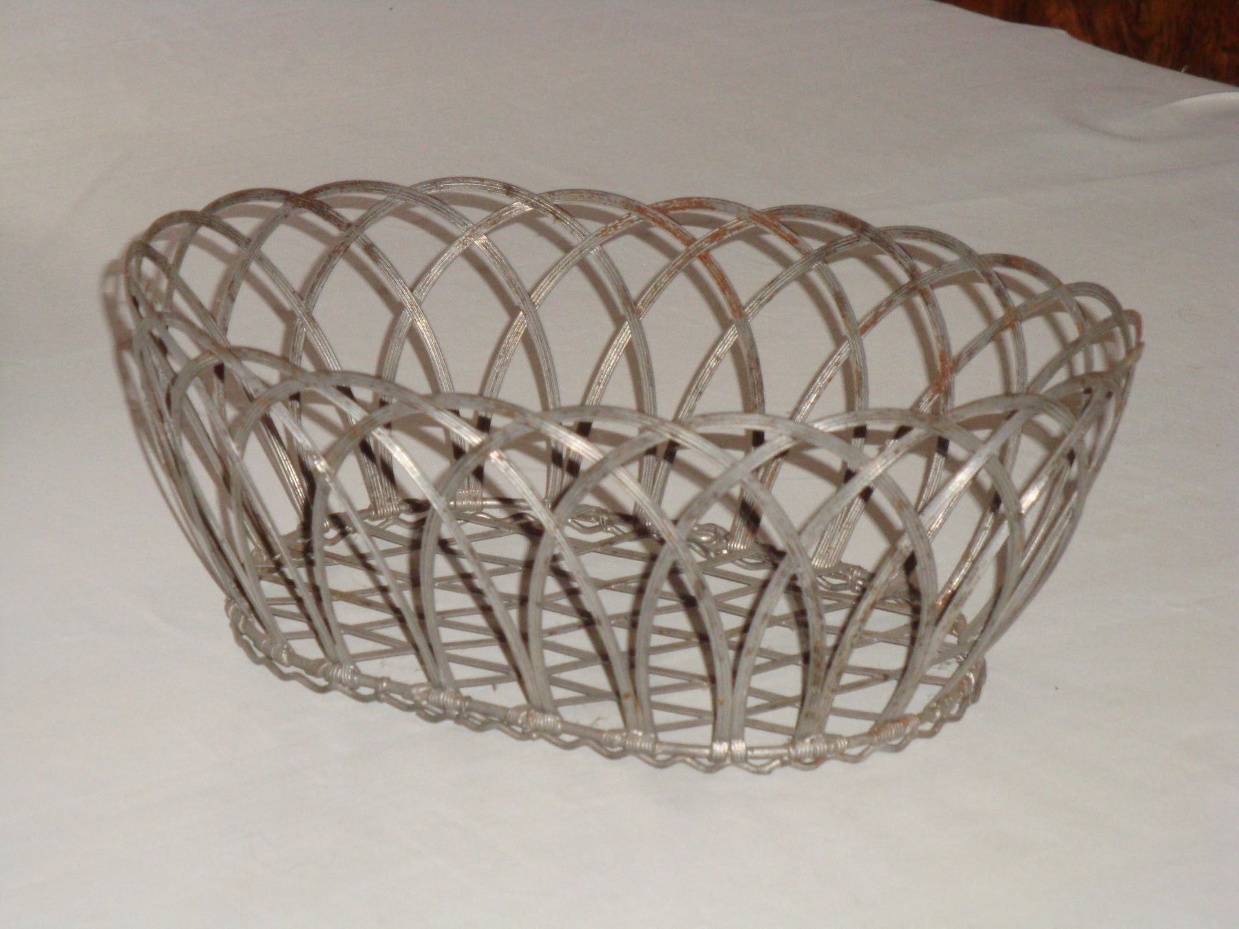 Altro in Antiquarato & Arte: altes Körbchen aus Metallgeflecht – Usato da häusernmoos venduto da buc_8ftk 1
