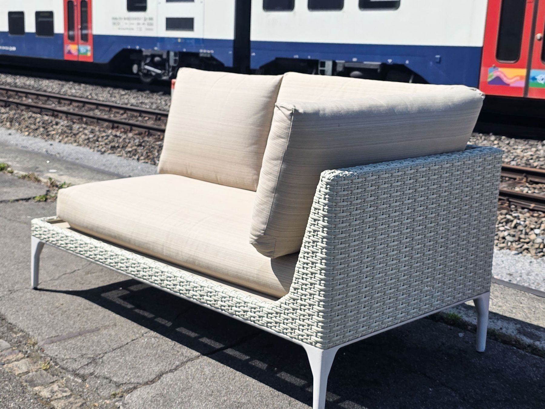 Dedon Divani: Dedon Gartensofa - sehr guter Zustand - Ref 05/59 – Usato da Au ZH venduto da BrockiAu 4