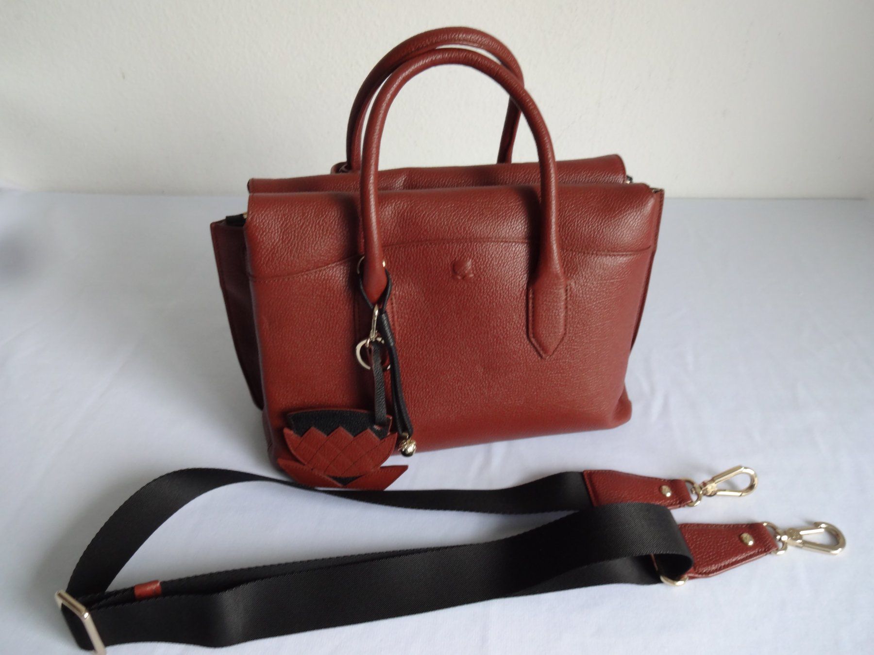 Navyboot Borse da donna: Original " NAVYB00T " Leder Hand/Umhängetasche – Usato da Frauenfeld venduto da Reyy58 1