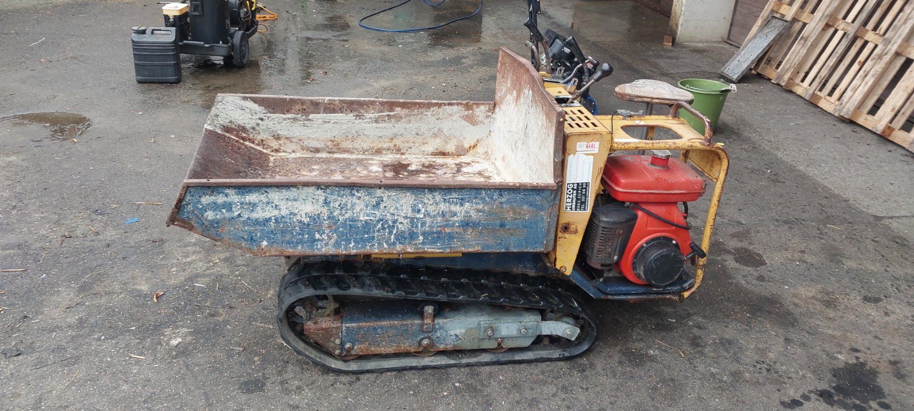 Tutte le macchine: Raupen Dumper – Usato da Buch am Irchel venduto da pwe_6kpn 2