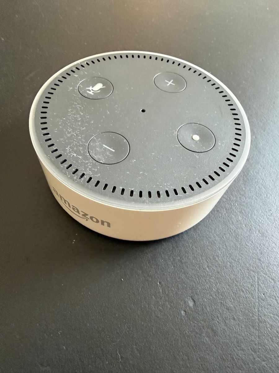 Amazon Lautsprecher: Amazon Alexa Echo Dot 2 Gen. – Gebraucht aus Zürich von schmickels