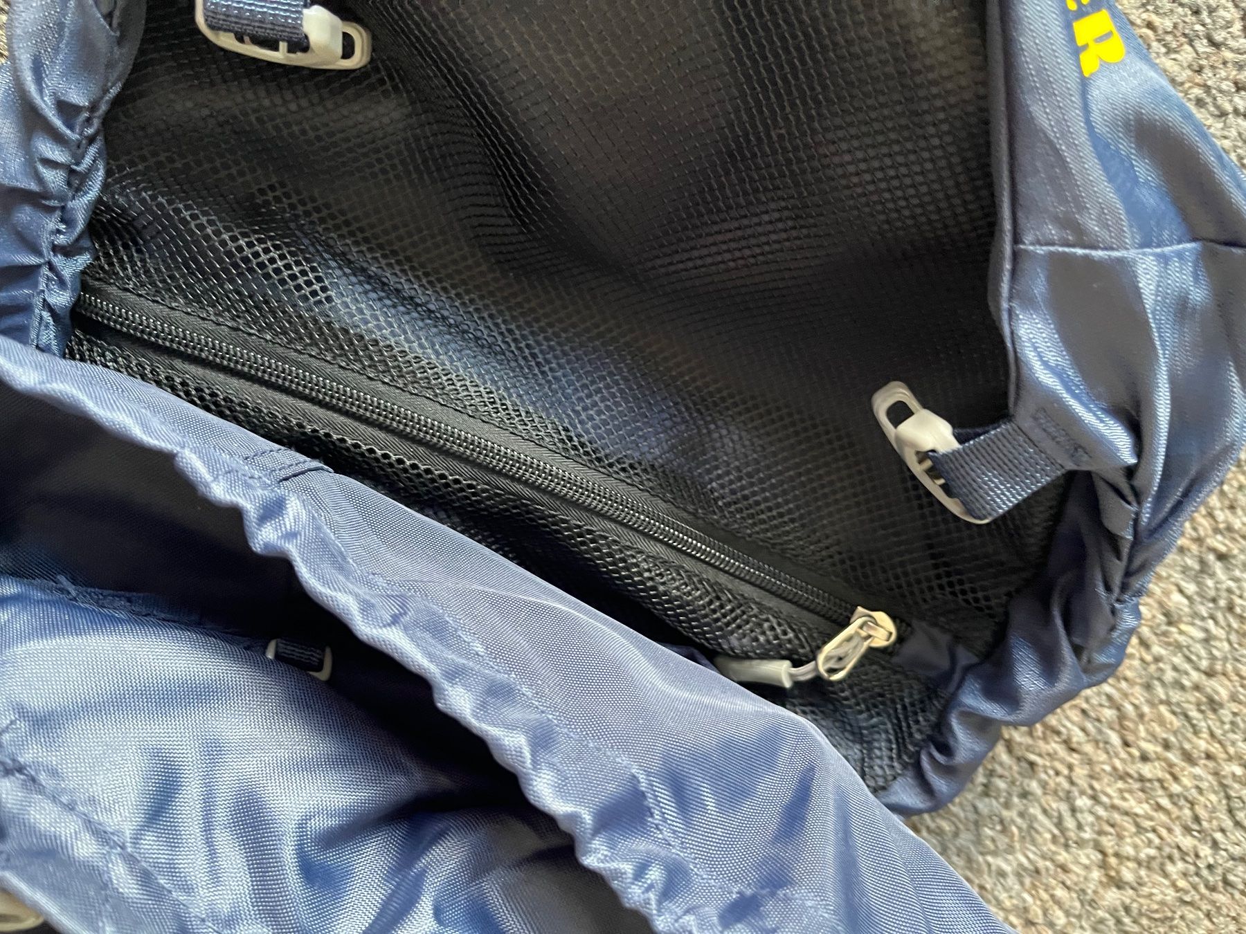 Zaini: Wanderrucksack Appenzeller Logo blau stabil neu – Nuovo (secondo la descrizione) da Olten venduto da lcs_2sdk 2