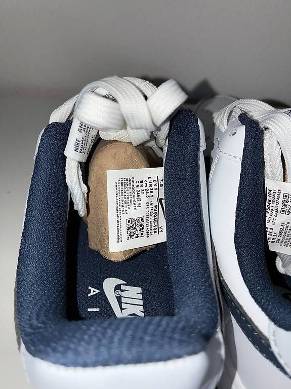 Nike Damenschuhe: Nike Air Force 1  38.5 – Neu (gemäss Beschreibung) aus Locarno von Andi_Arbeit 2
