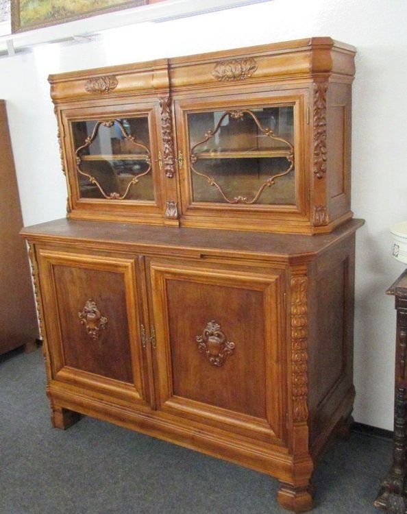 Buffets: Büffet Vitrine Schrank 100 jährig – D'occasion à Flums par Flumsantik 1