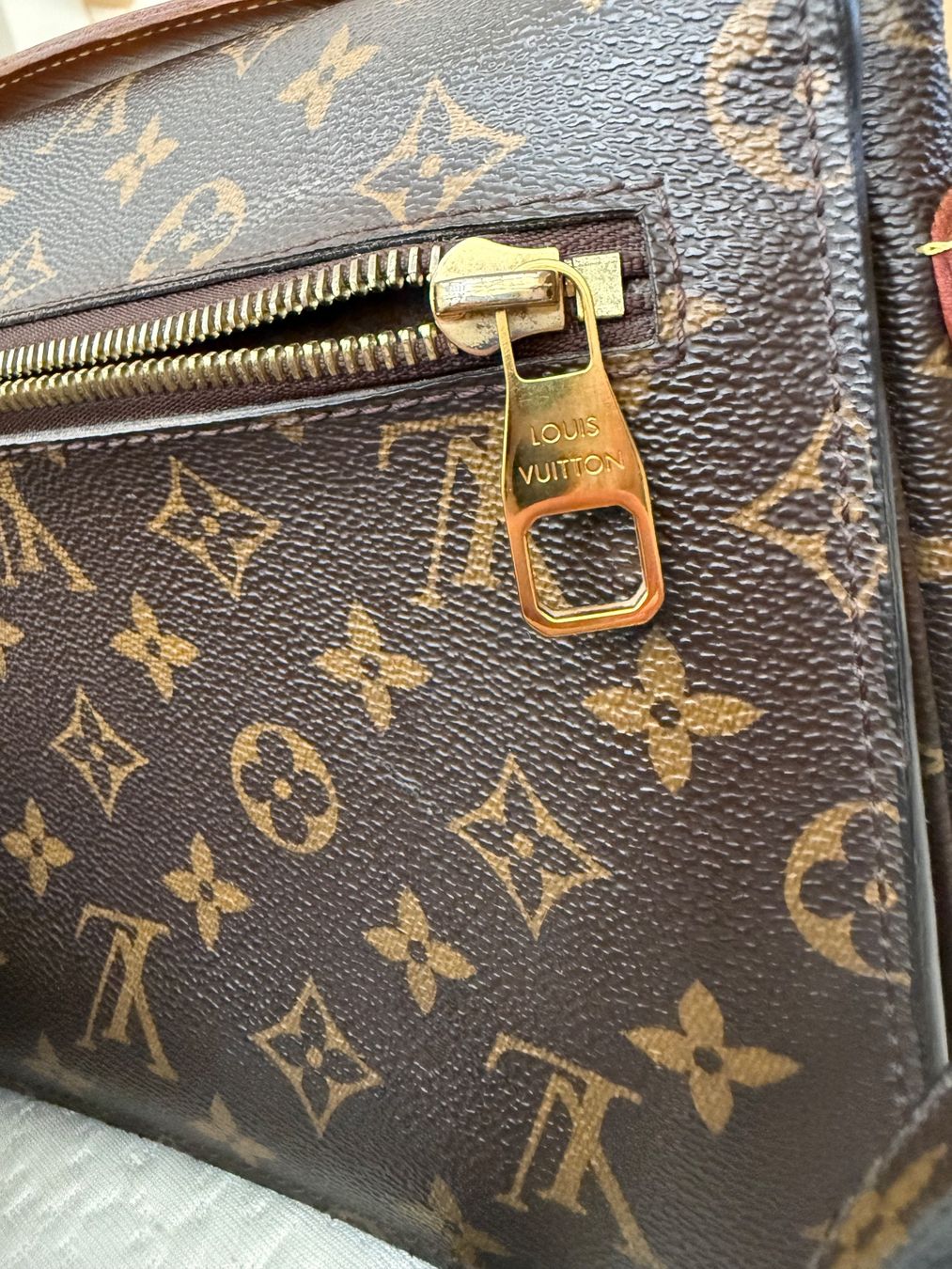 Louis Vuitton Borse da donna: Louis Vuitton Tasche Pochette Métis – Usato da steinen venduto da Nayabloom84 2