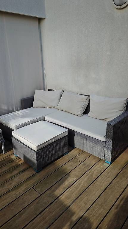 Set di tavolo e panche: Lounge-Gartenmöbel Set – Usato da Solothurn venduto da bor_k2fm 1