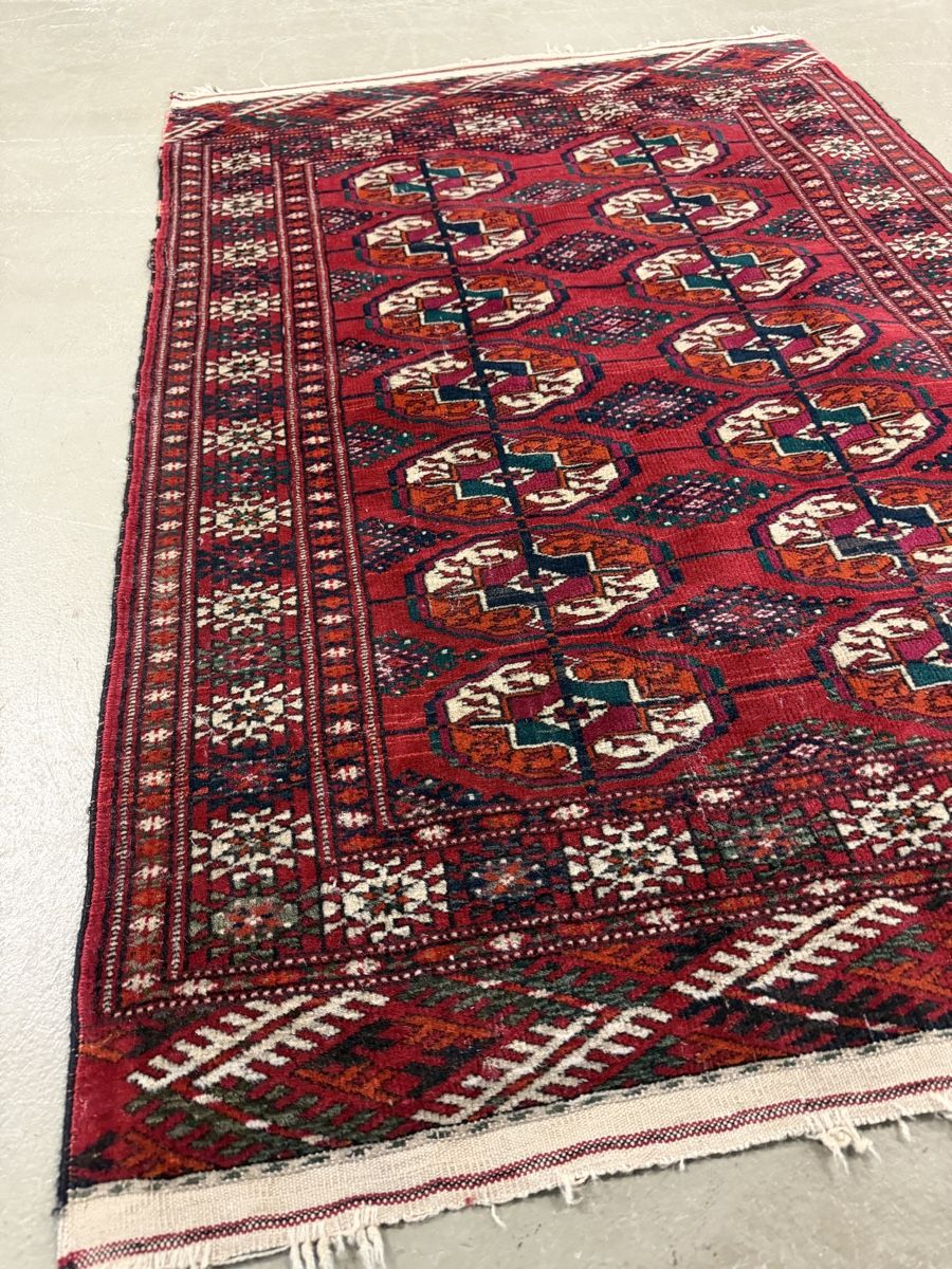 Tappeti: Orientteppich rot mit geometrischem Muster gebraucht – Usato da Strengelbach venduto da RaenAntikDesign 2