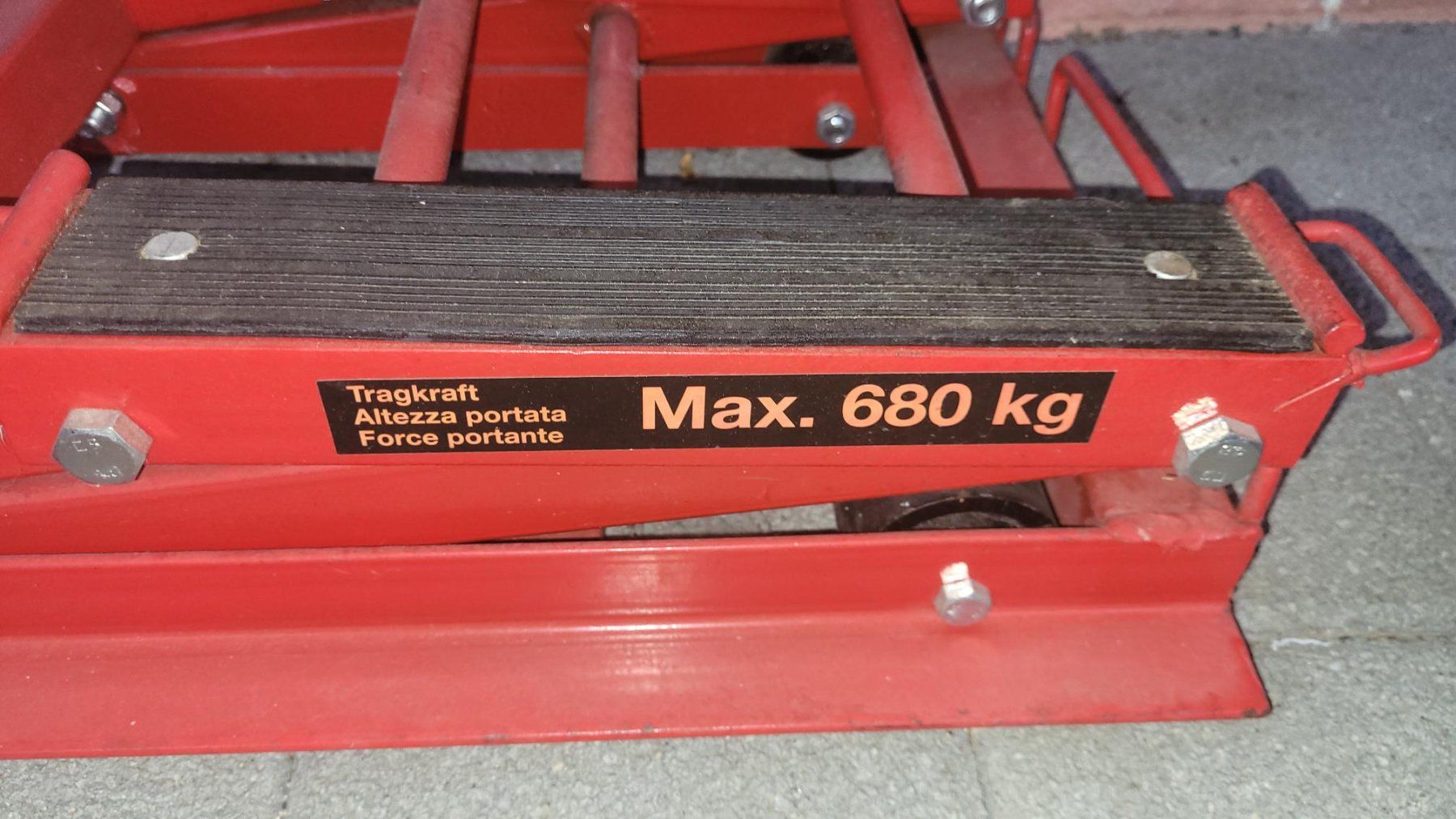 Lève-moto, crics: Motoradhebebühne 680 kg – D'occasion à Dussnang par Tune0 3