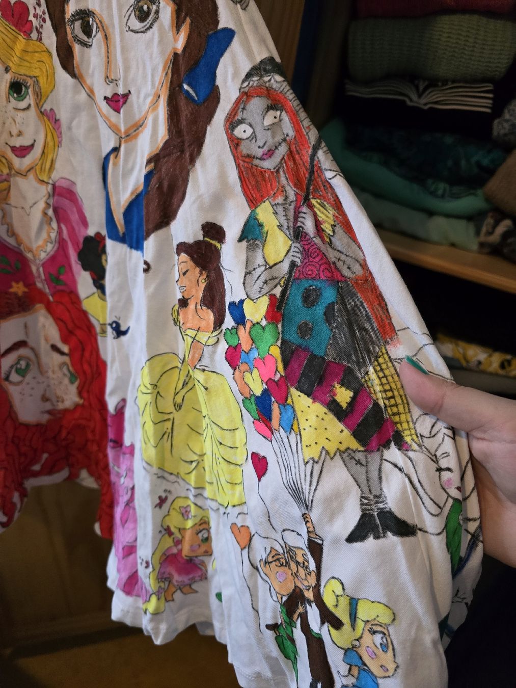 Kleider: Sommer Kleid mit Disney Figuren, Grösse M, Secondhand! – Gebraucht aus Wald zh von LilysZauberwelt 7