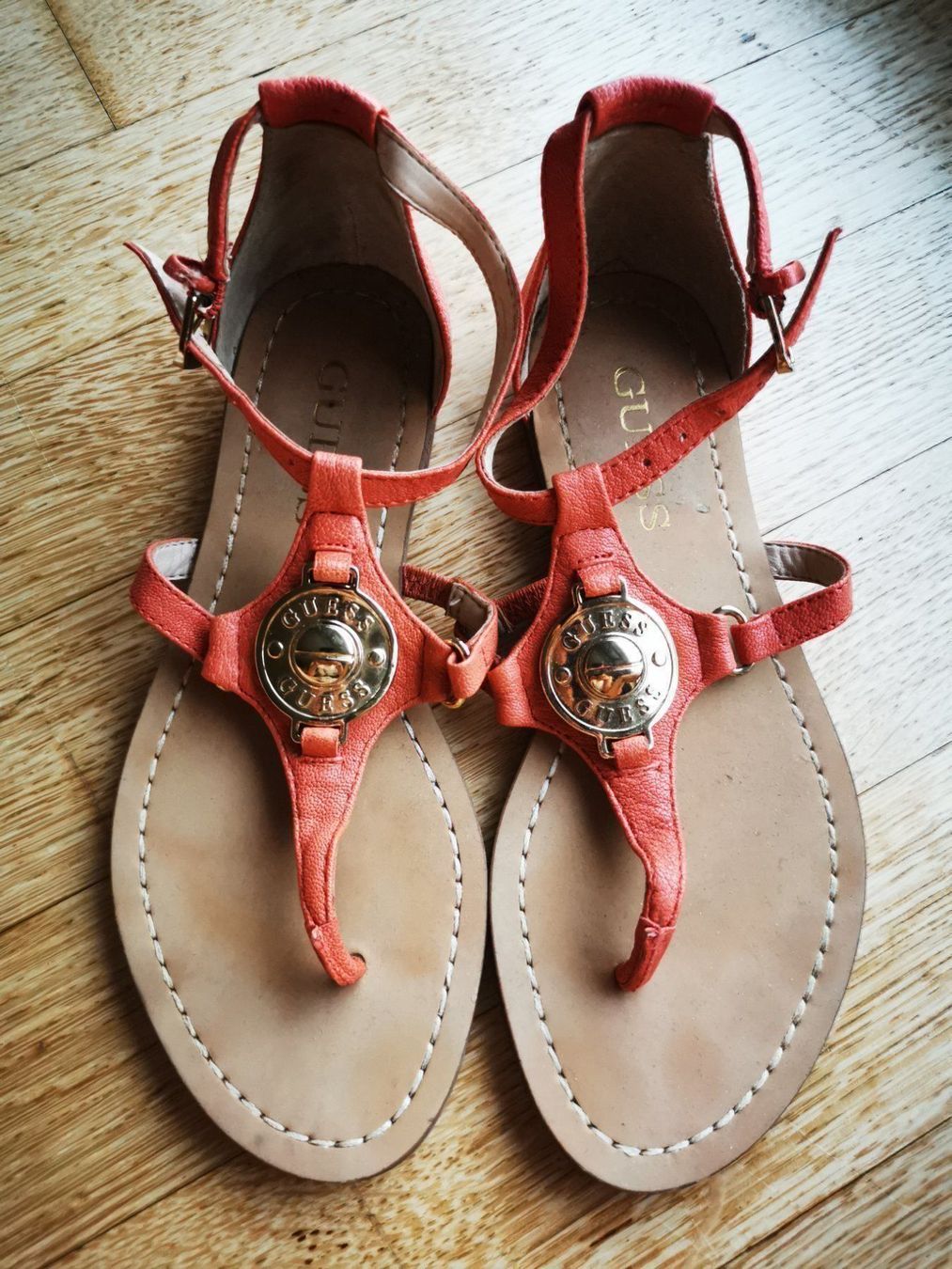 Guess Scarpe da donna: Guess Sandalen – Usato da Cham venduto da azebaa