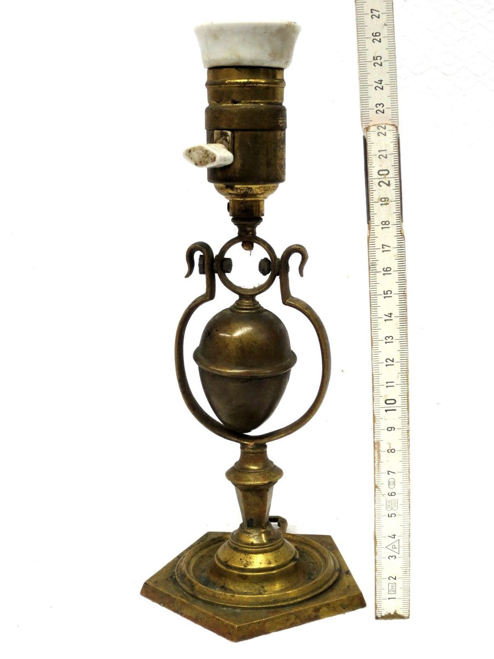 Lampen: 2 Lampe laiton à bascule Messinglampe Schaukelsystem – Gebraucht aus Noville von novar 5