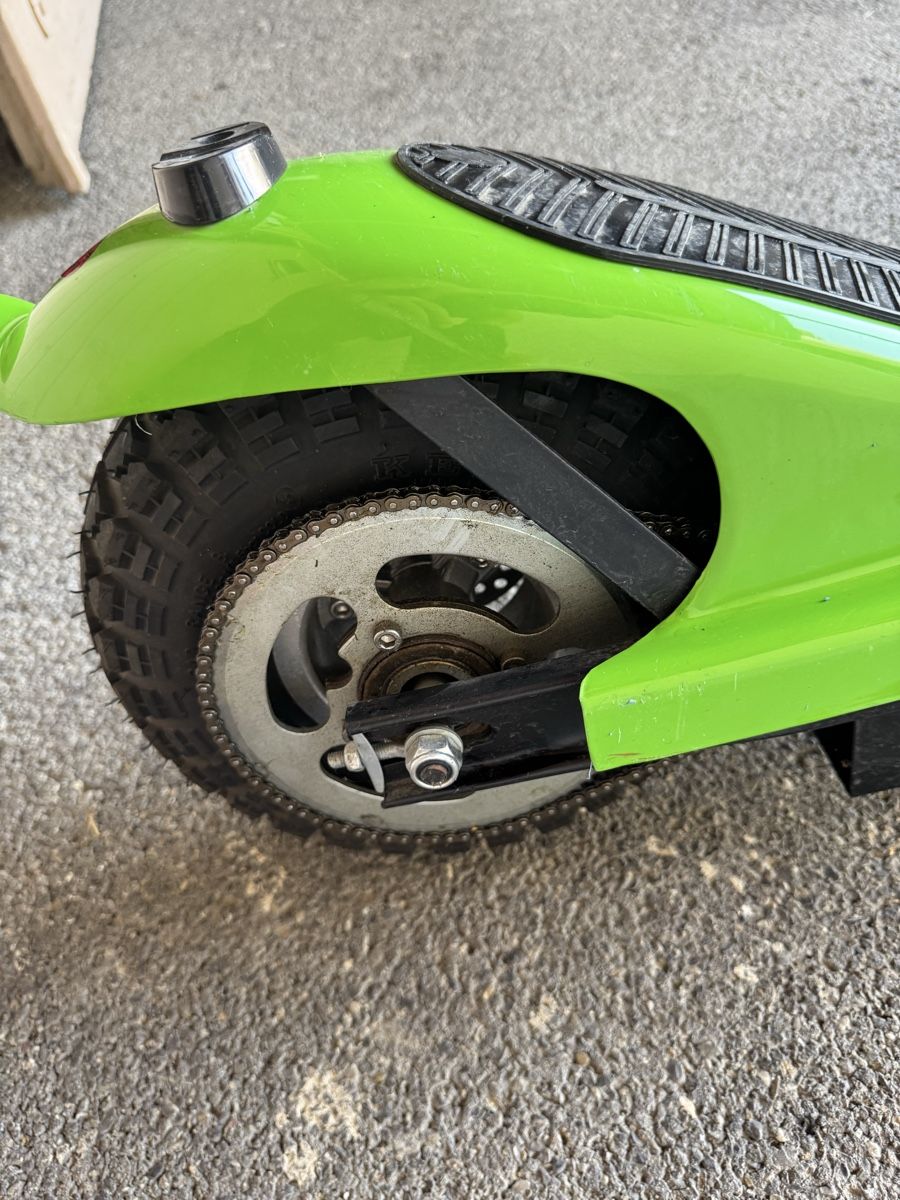 Kickboard: Elektrotrottinetts Serie DR2430 – Gebraucht aus Belp von ch1999 8
