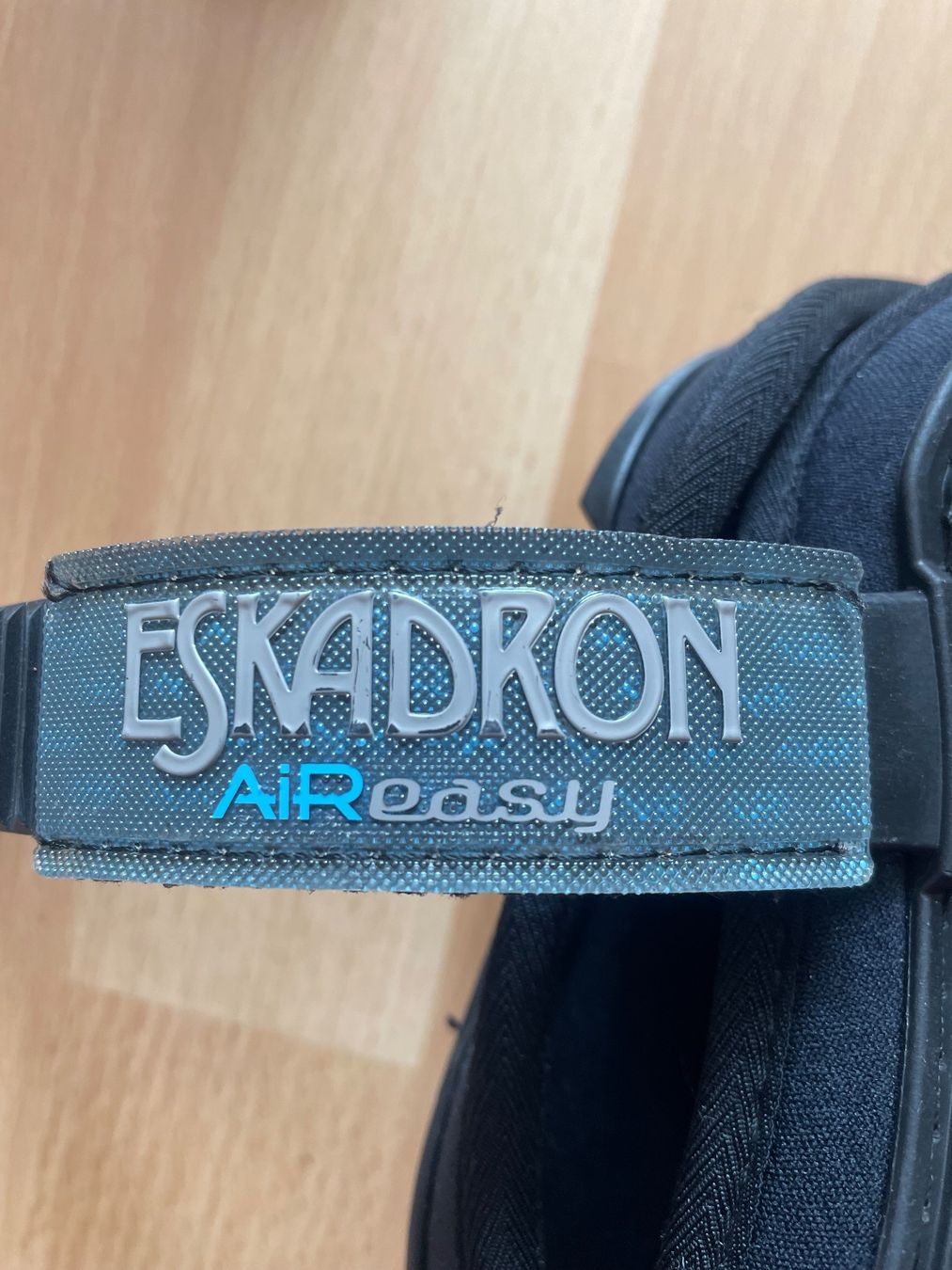 Eskadron Stinchiere & Fasciature: Eskadron Gamaschen-Set – Usato da Wiedlisbach venduto da Lusco 3