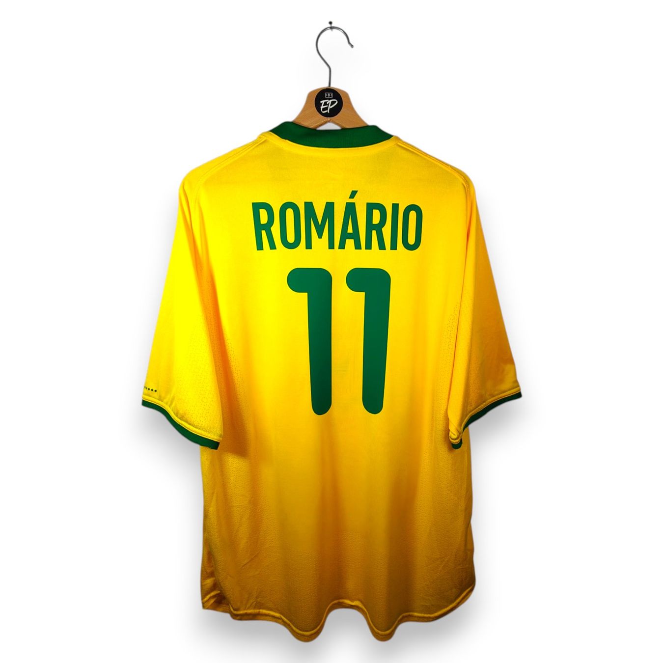 Nike Leibchen & Hosen: Original 2000-02 Brazil Home Trikot Romario – Gebraucht aus Martigny von eternalpitch