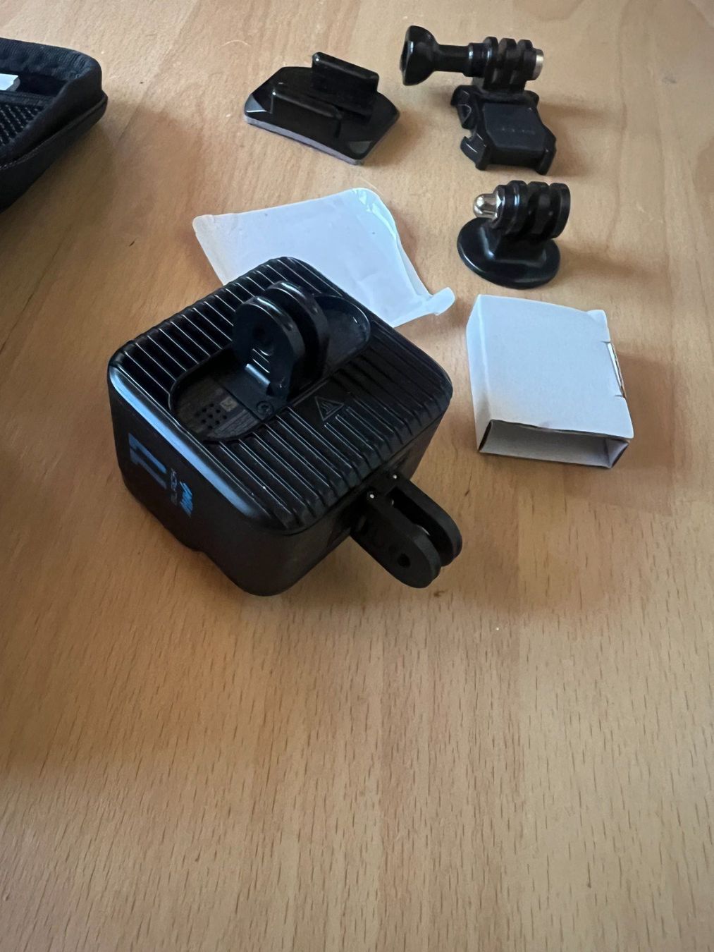 Gopro Action Cam: GoPro HERO11 Black Mini – Usato da Zermatt venduto da B.15.v02 3