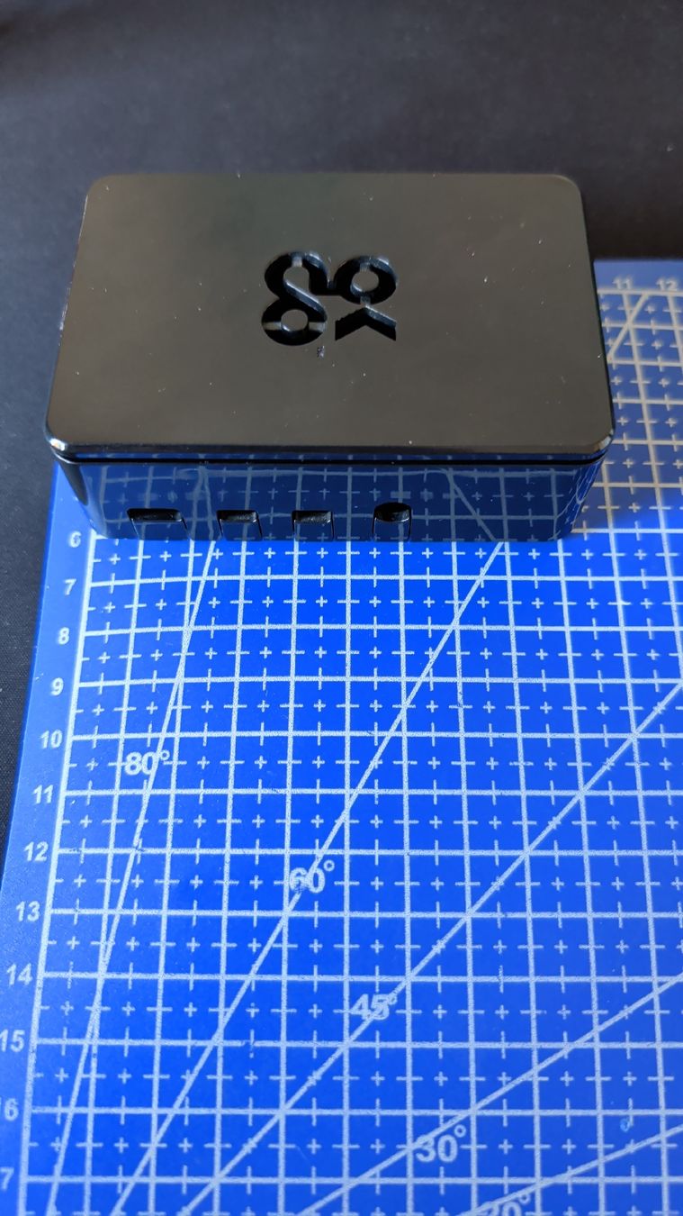 Custodie: Raspberry Pi 4 Case – Usato da Ostermundigen venduto da MrSilva