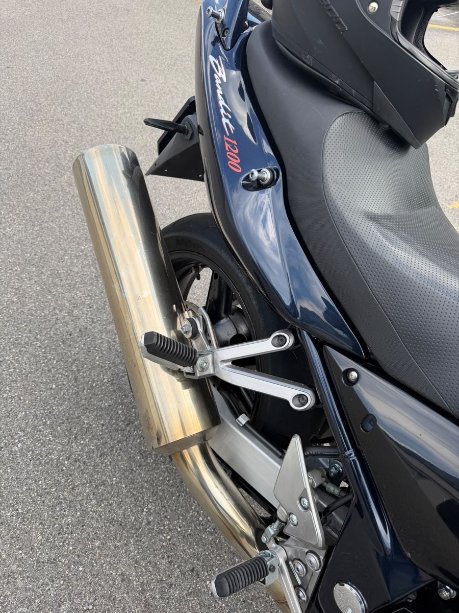 Suzuki Strada: Suzuki GSF 1200 Frisch ab MFK – Usato da Niederurnen venduto da edo_q8hd 7