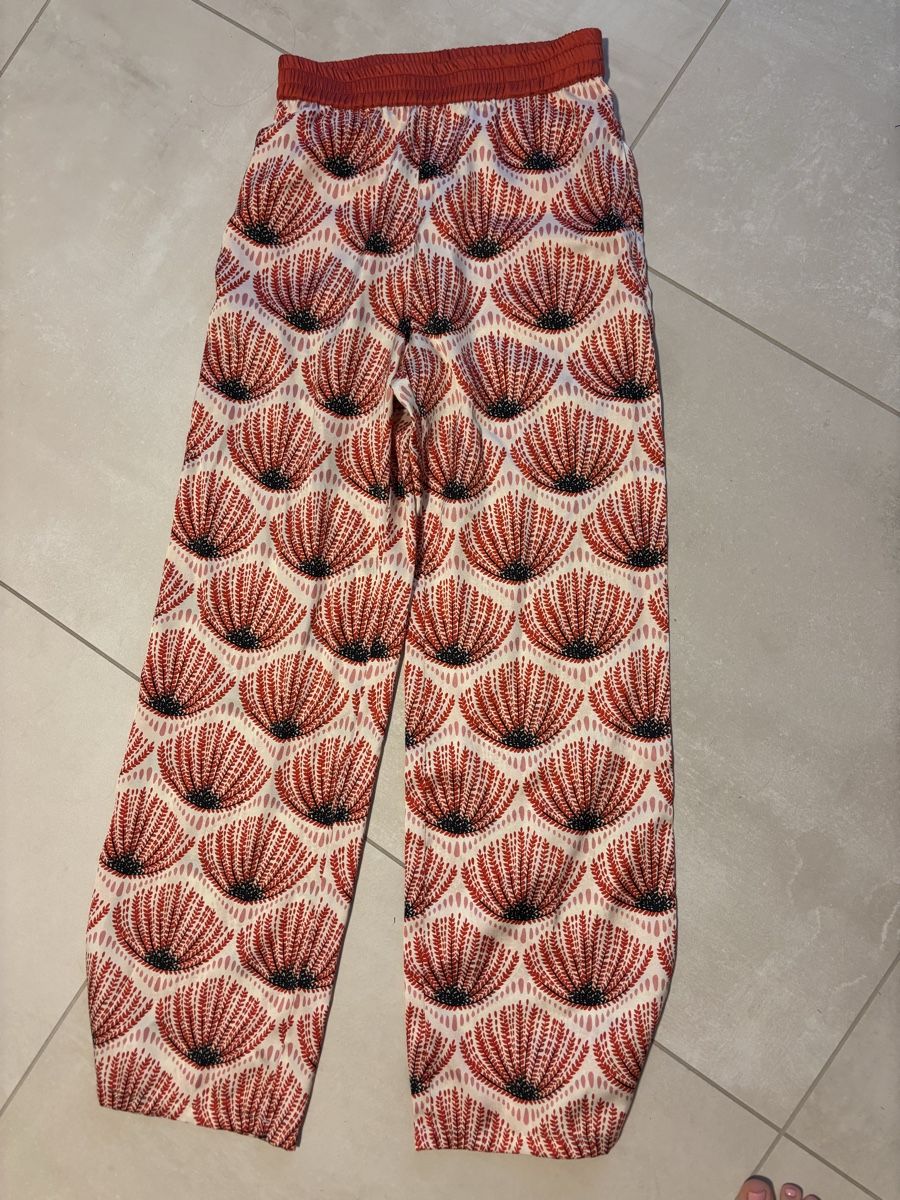 Sisley Hosen: Sisley Hose – Neu (gemäss Beschreibung) aus Winkel von FM99
