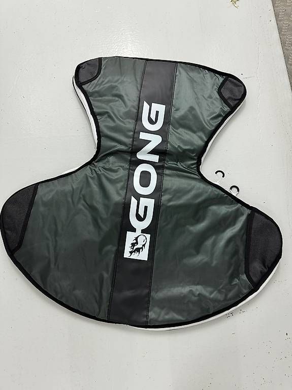 Surfboards & Schwimmbrette: Foil Gong Bag taille L neuf  – Gebraucht aus Le Mont-sur-Lausanne von swisssail