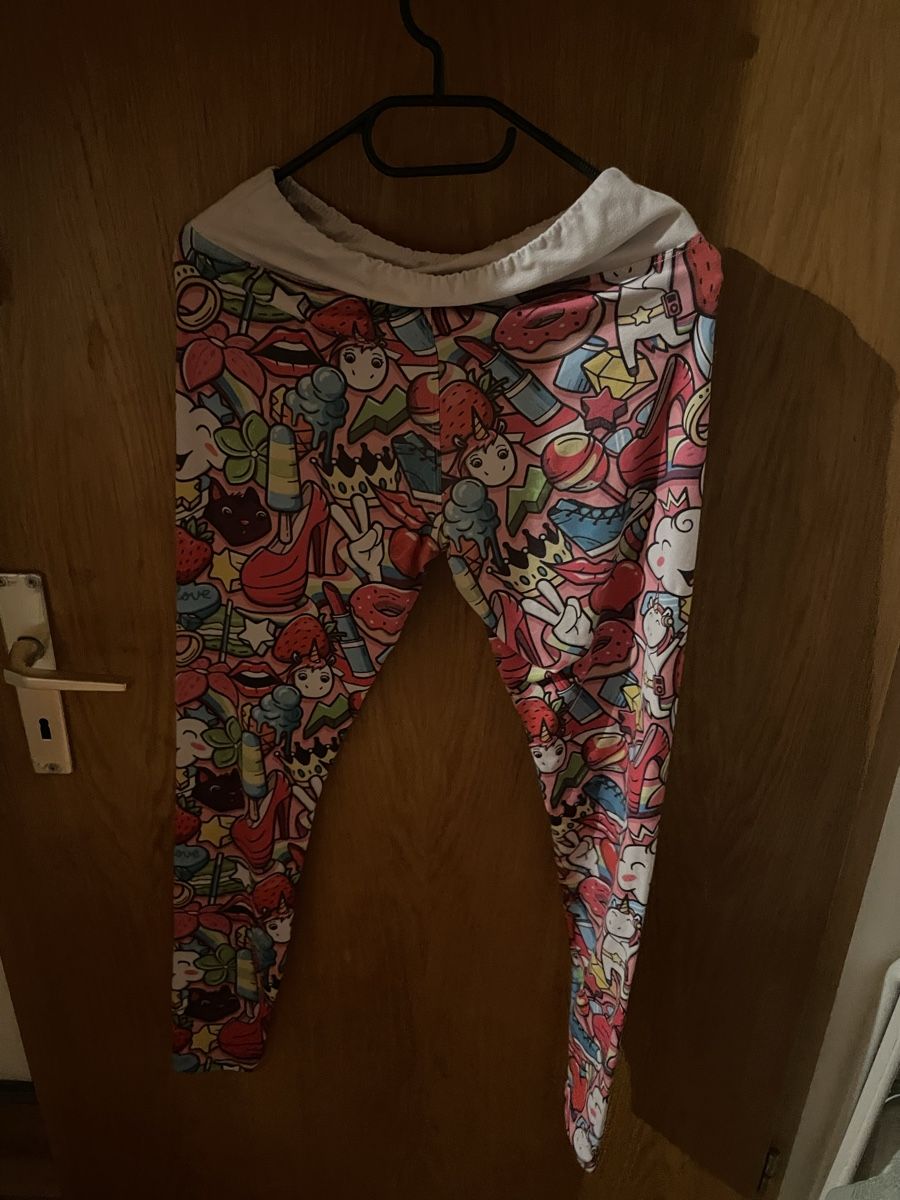 Leggings: Farbige Legins – Usato da Lenk im Simmental venduto da banane50626 1
