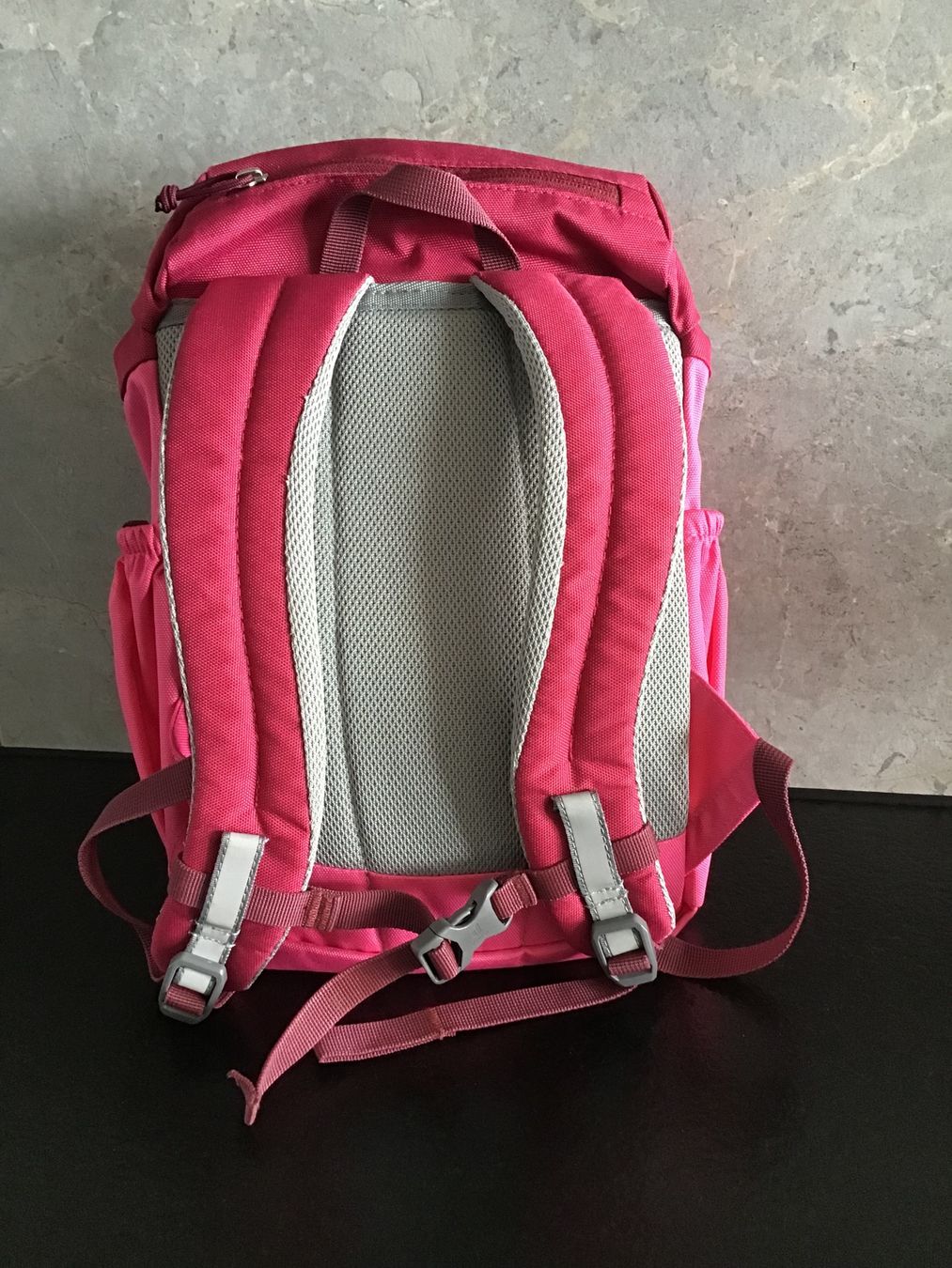 Deuter Kindertaschen: Sac à dos Deuter – Gebraucht aus Neuchâtel von sta_7qfy 3
