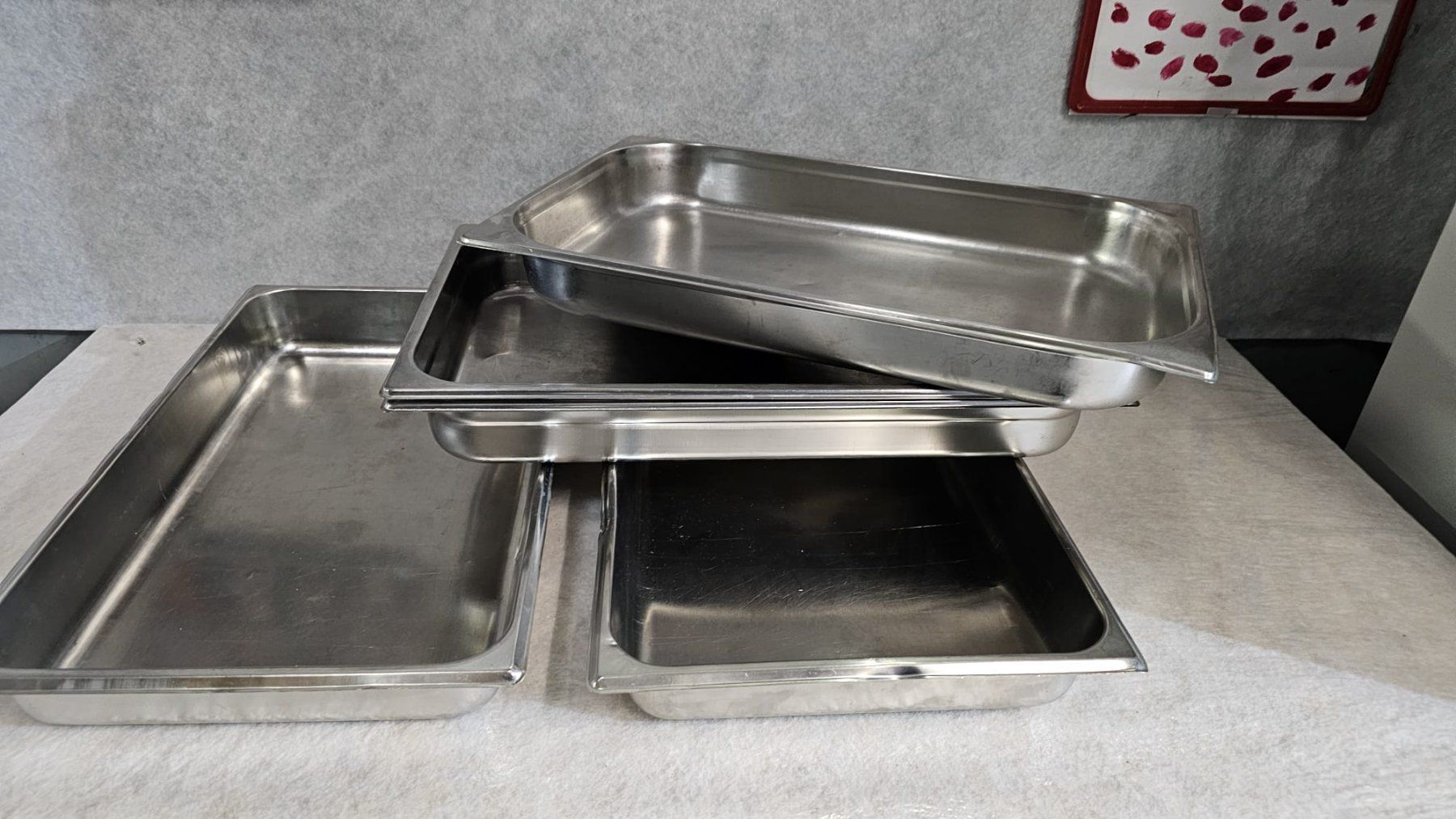 Cucine complete: GN Behälter 1/1 – Usato da Wuppenau venduto da Gastro-Wuppenau 1