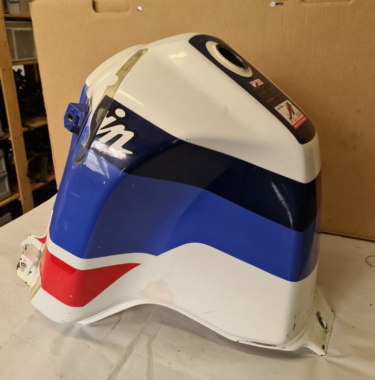 Honda Africa Twin XRV XRV650 RD03 Tank 17520-MS8-000ZA Fuel | Kaufen ...
