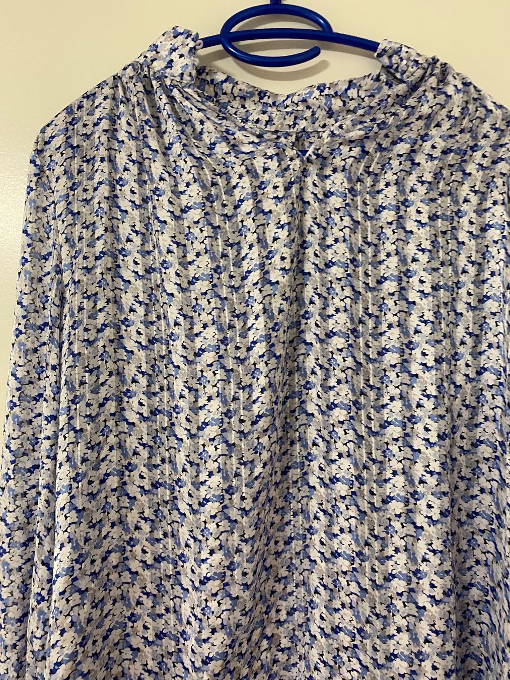 Blusen: Blouse – Gebraucht aus Zürich von tac_58l2 1