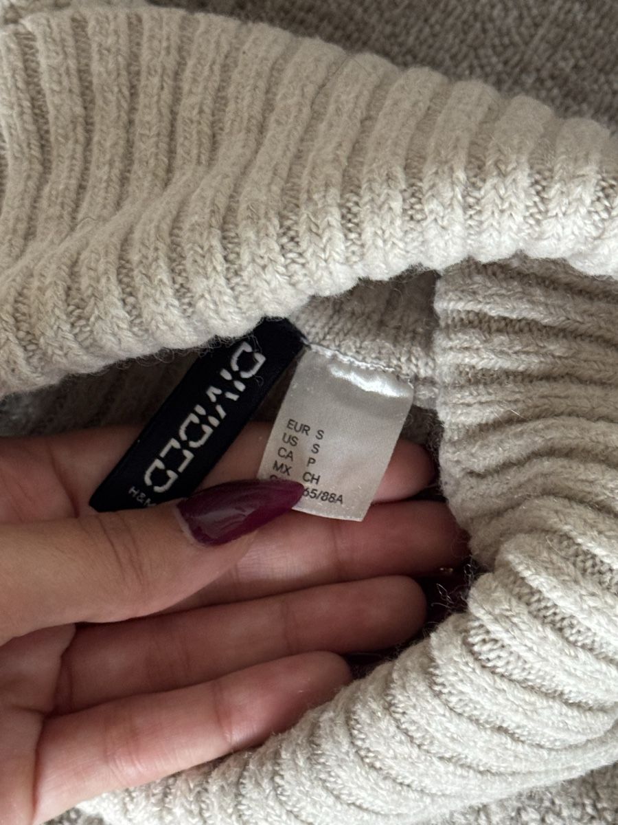 H&M Maglioni & Felpe: Pull à col roulé H&M Divided beige maille torsadée S – Usato da Les Acacias venduto da JaysGoodDeals 2