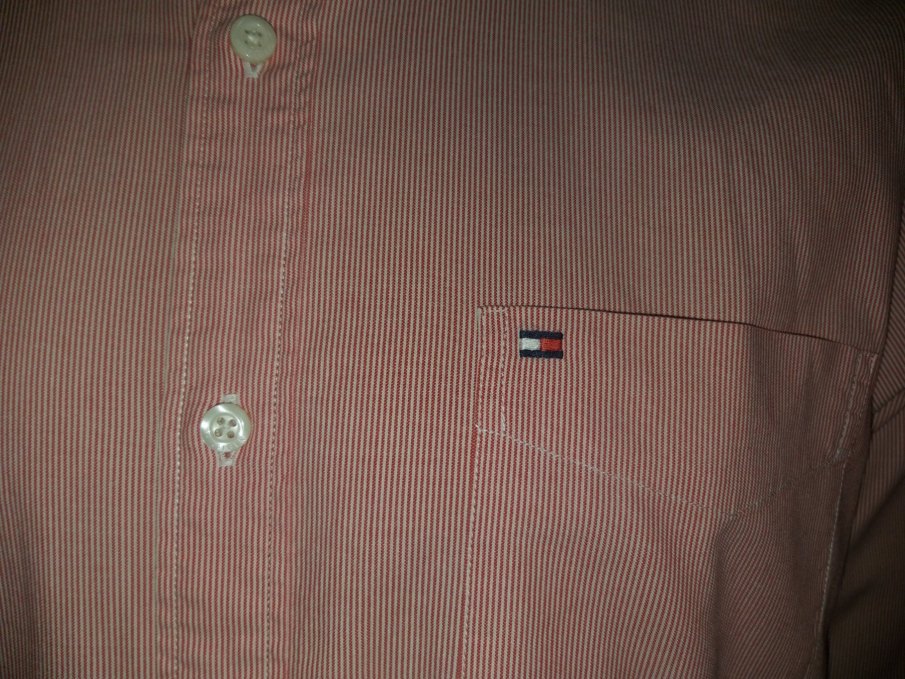 Tommy Hilfiger Camicie: TOMMY HILFIGER  Chemise / Hemd  Taille / Grosse M – Usato da Cossonay-ville venduto da Super-Price-Quality 2