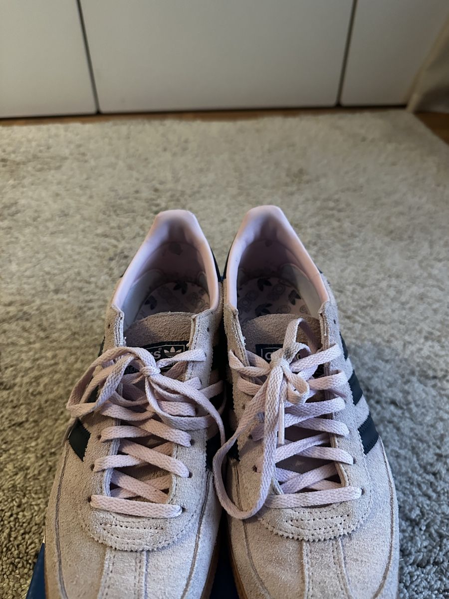 Adidas Herrenschuhe: Adidas spezial rose  – Gebraucht aus Evilard von zoe.mrsg 2