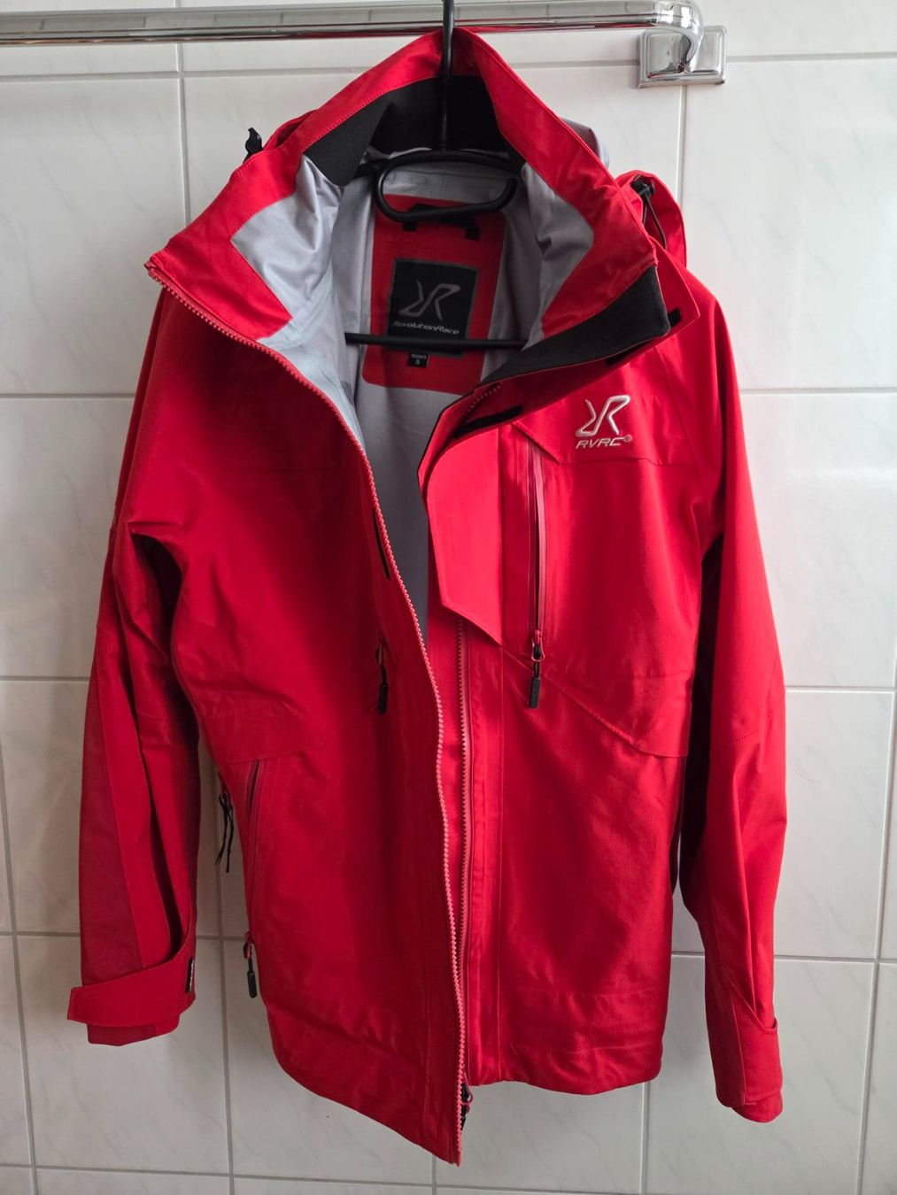 RevolutionRace Jacken: Revolution race Aries Pro 3 shell – Neu (gemäss Beschreibung) aus Payerne von Kyoko75