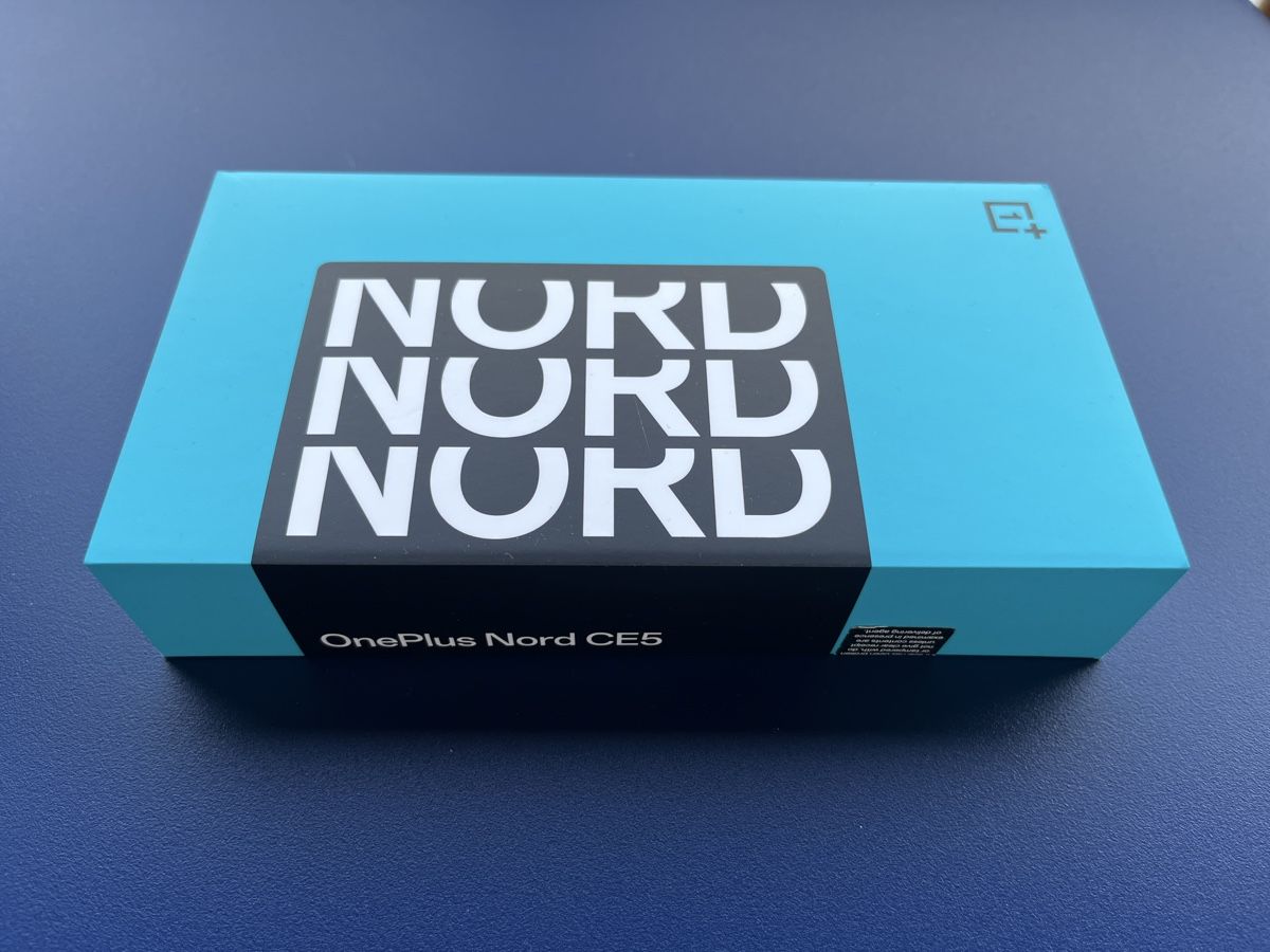 OnePlus Telefoni cellulari / Smartphones: OnePlus Nord CE5, 128GB Black Infinity, neu. – Nuovo e nell'imballaggio originale da Gwatt (Thun) venduto da marcel.daehler 1