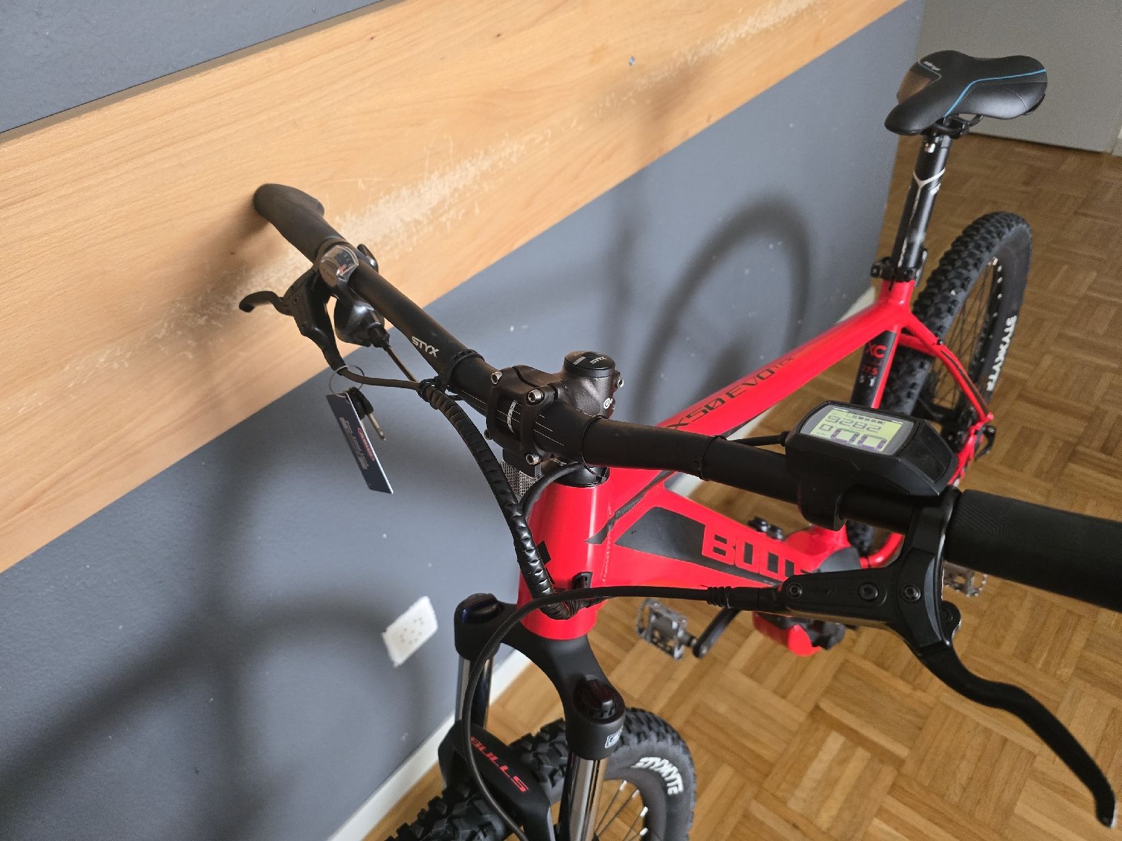 Bulls Velos: Bulls E-MTB 25 km/h – Gebraucht aus Kägiswil von Qendro95 3